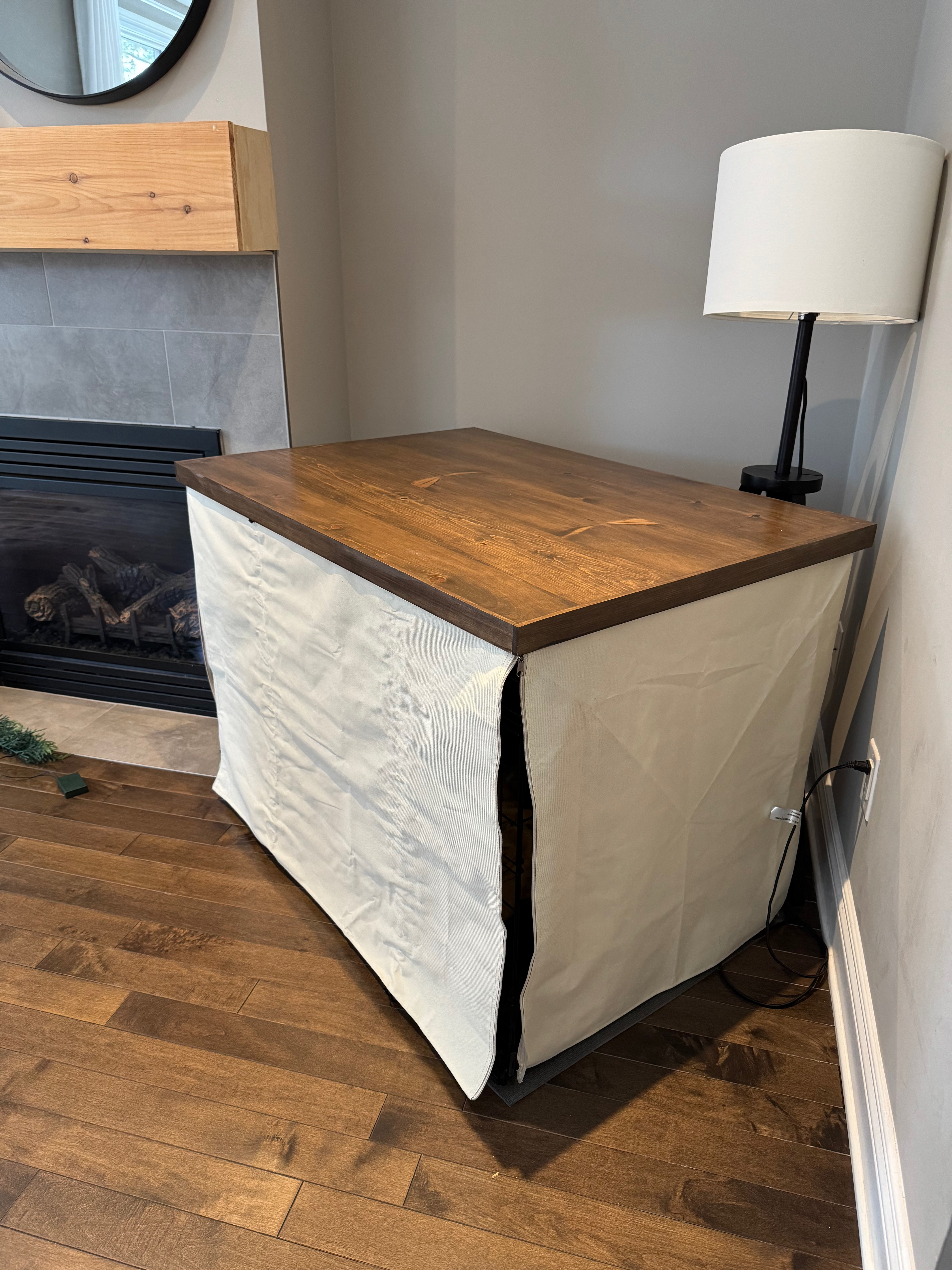 Smooth Pine with Dark Walnut Finish