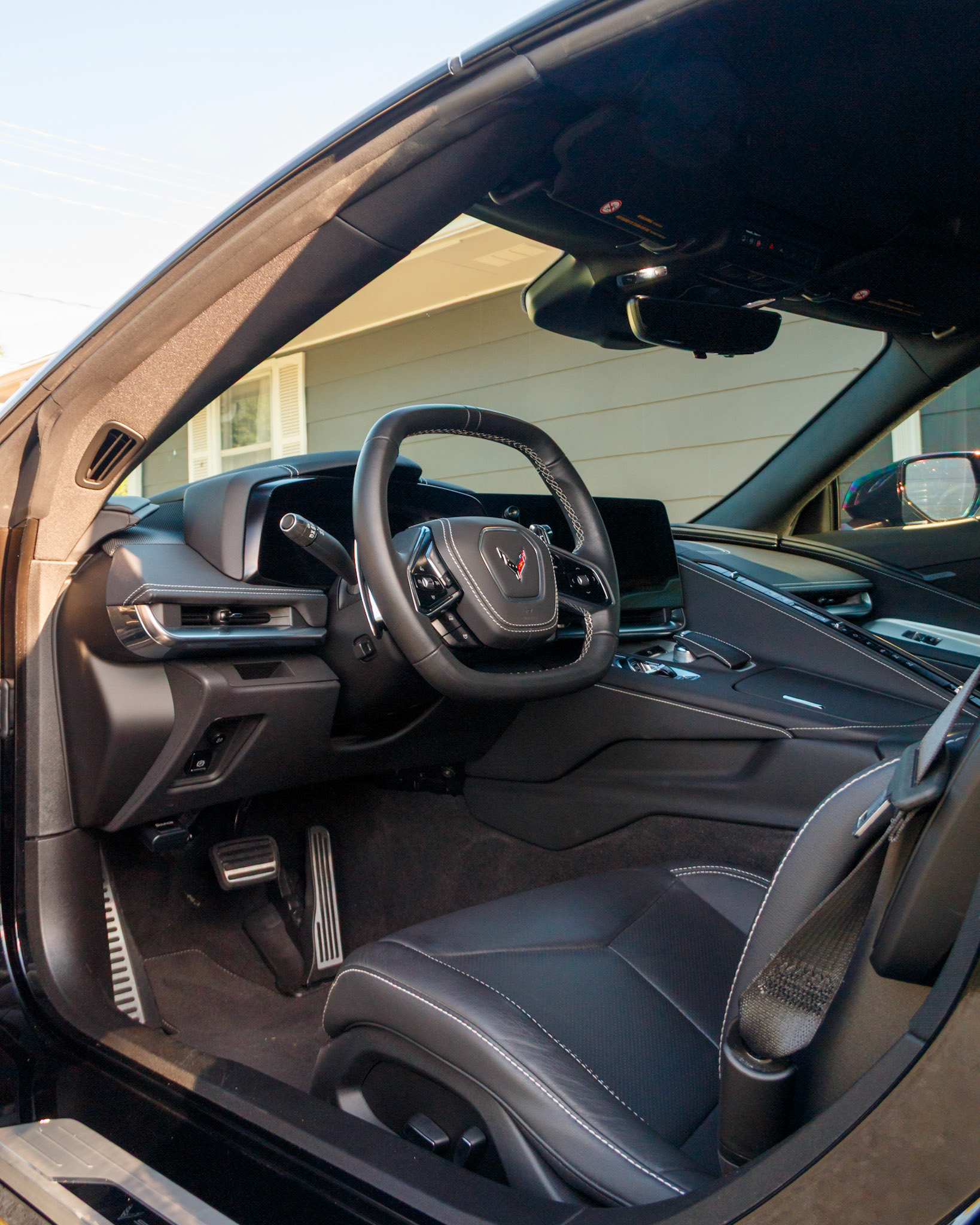 Corvette C8 — frame 2