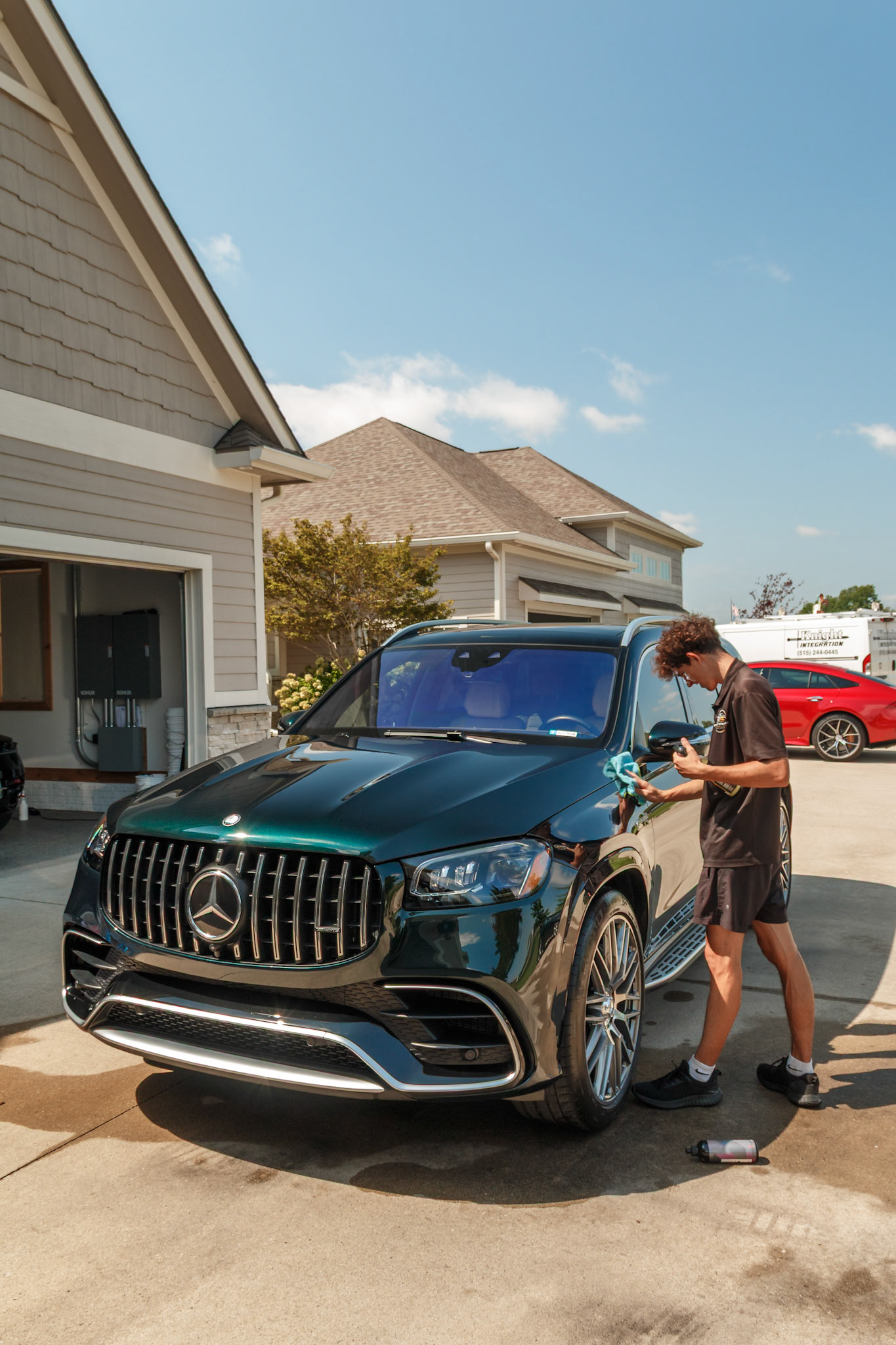 Mercedes — frame 7