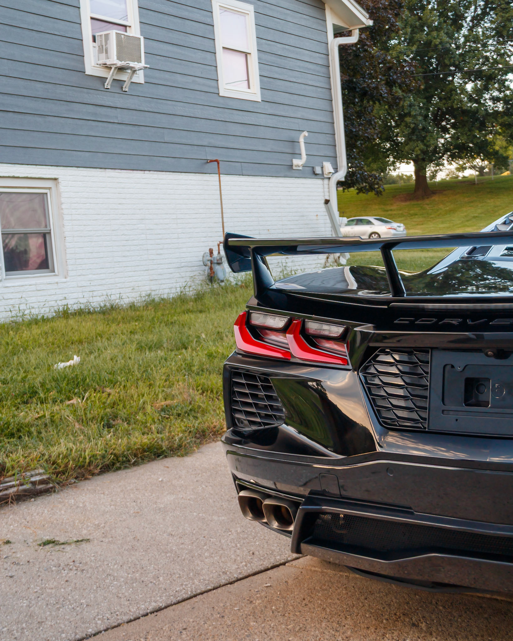 Corvette C8 — frame 24