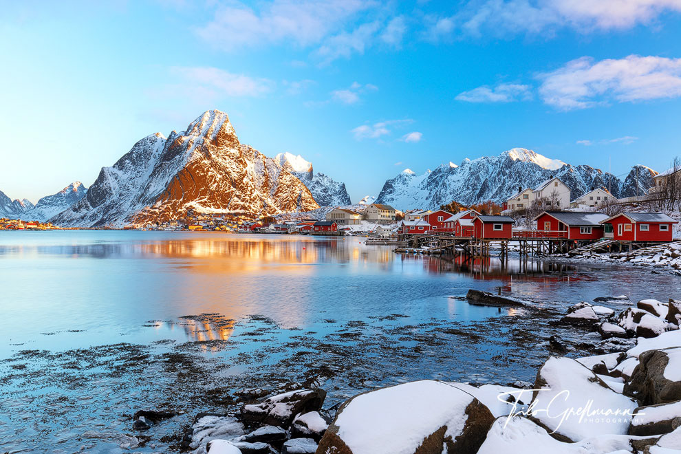 Hamnoy at sunrise, Norway