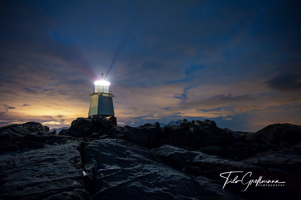 Laukvik Lighthouse at night