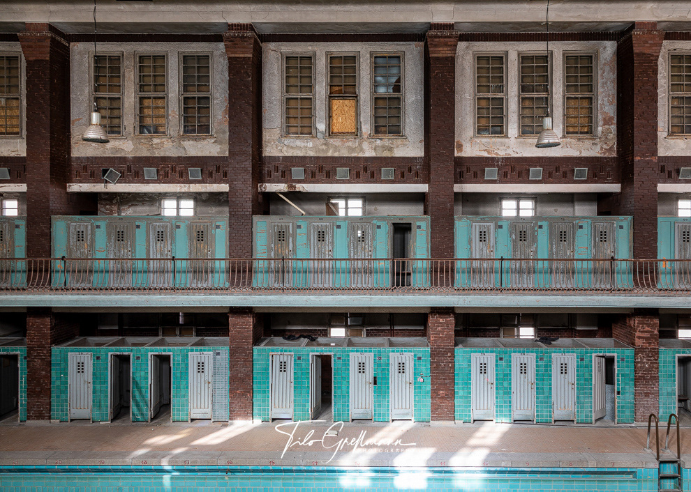 Einzelumkleiden Schwimmhalle