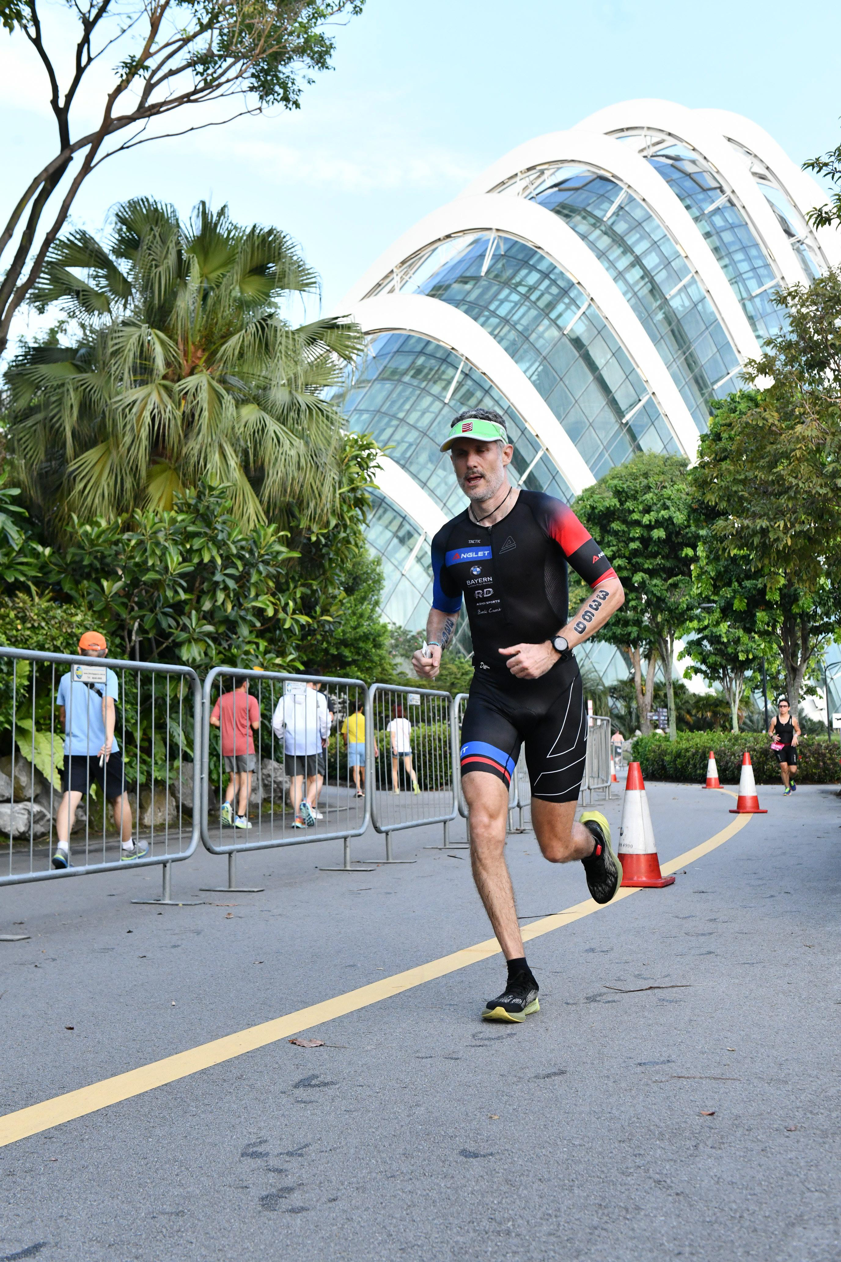 T100 Triathlon 2025 Singapore