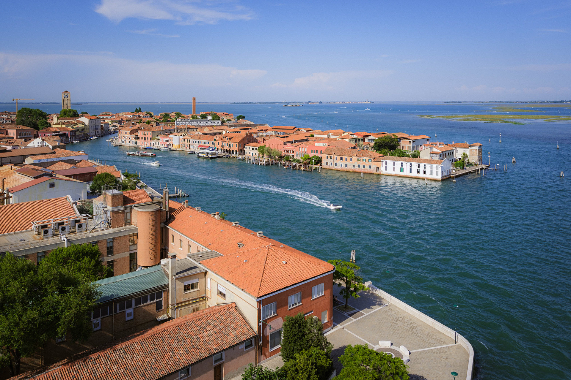 Murano, Italy. View of the Canal Grande from the lighthouse – 1/2500 sec, f. 2.8, ISO 125 – 18 mm