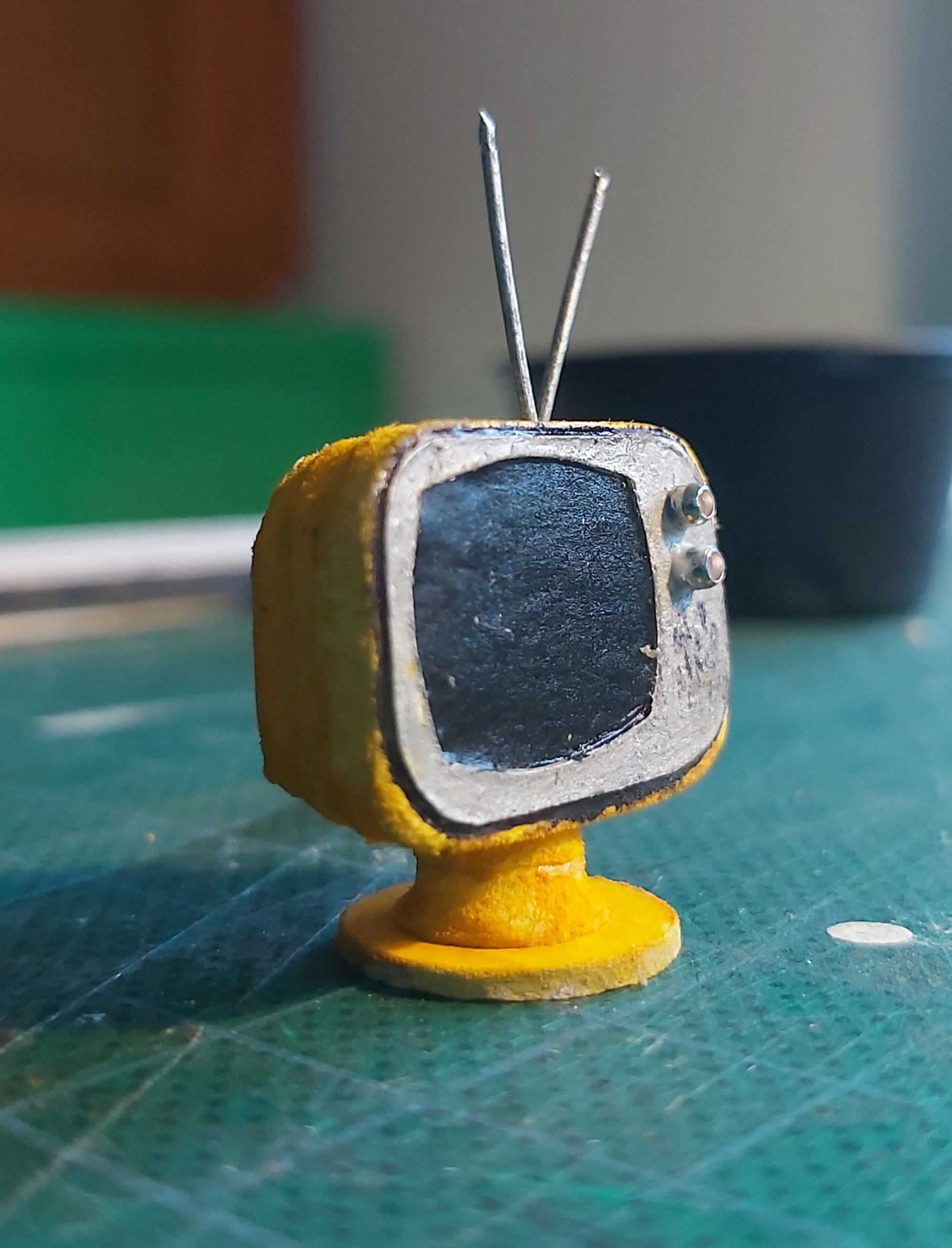 1:25 Scale Retro TV
