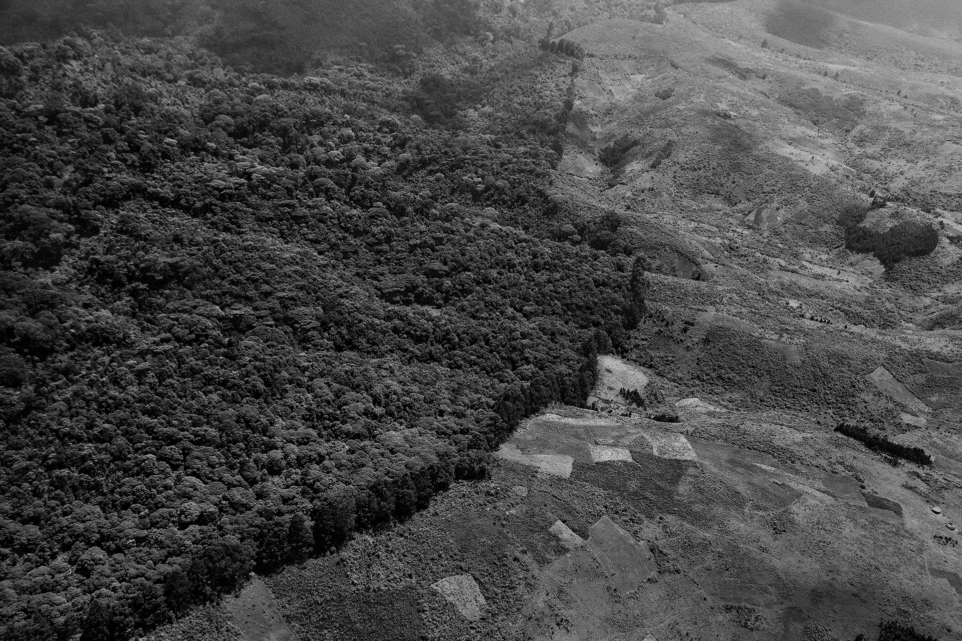 South-Kivu, February 2016. Aerial view of woodlands clear-cut for agriculture needs. A major demographic growth in the country leads to an ever-increasing demand for arable land and firewood, at the expense of the forests neighboring populated areas.