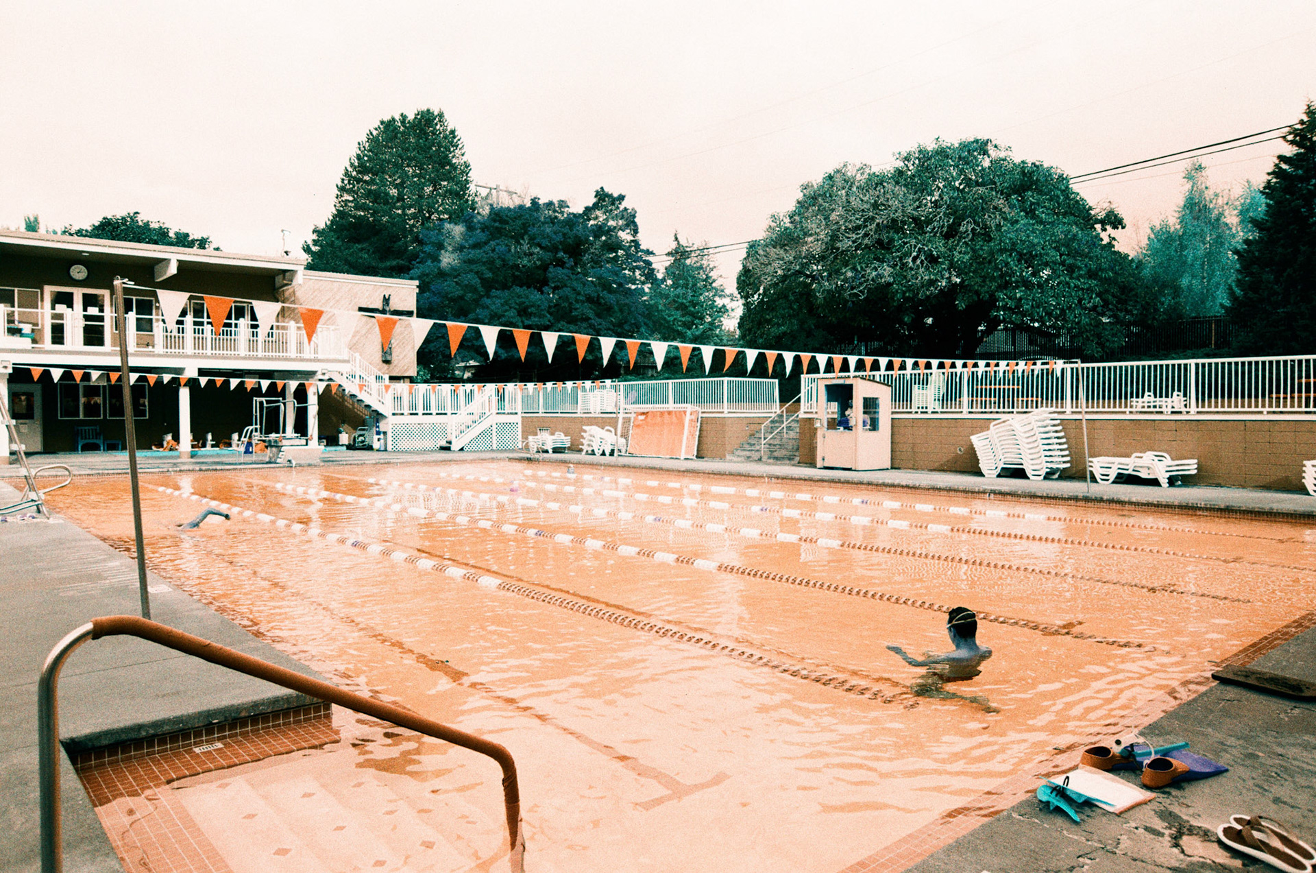 Bellevue, WA  -      LomoChrome Turquoise