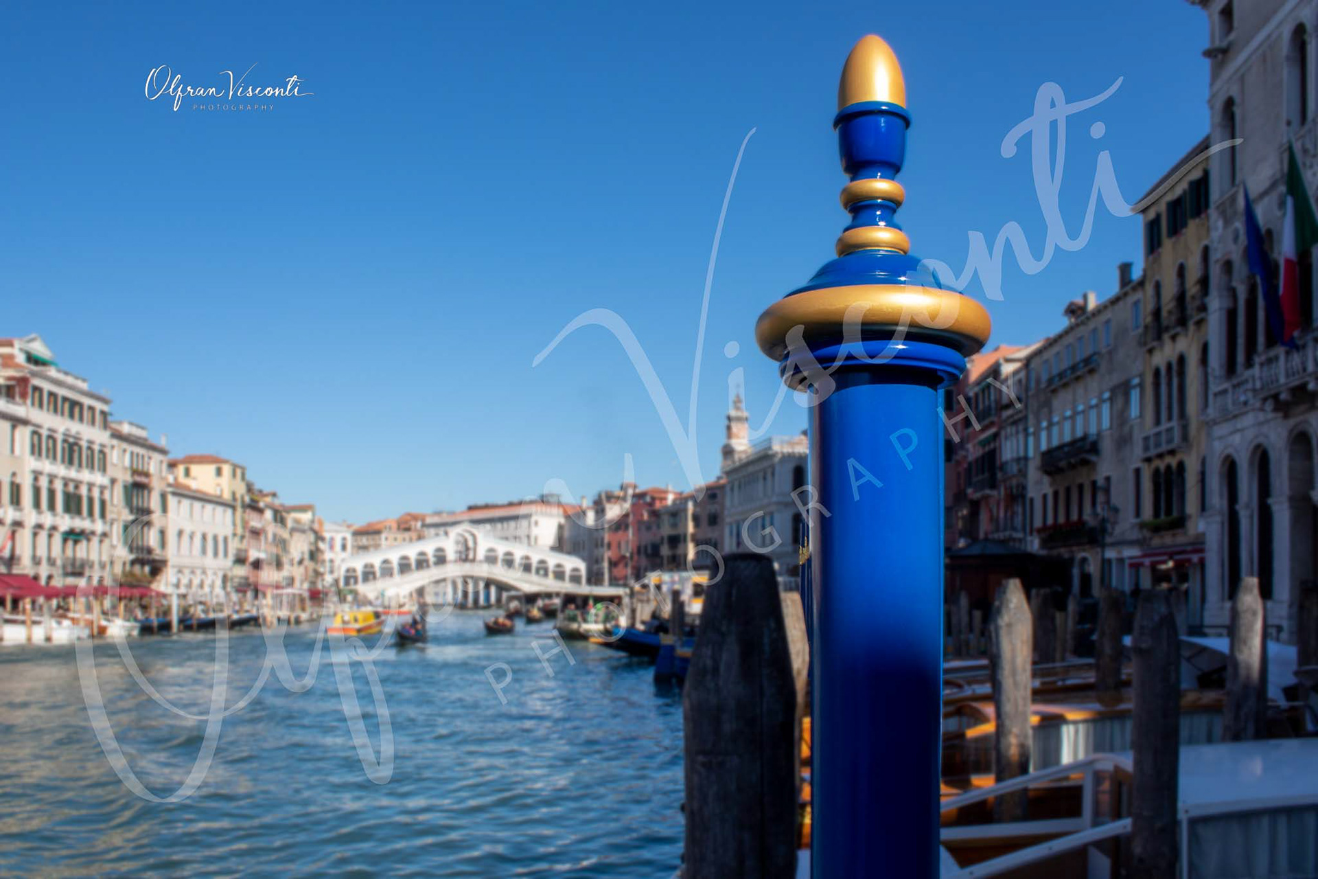 38. Venetian Palina on the Grand Canal.