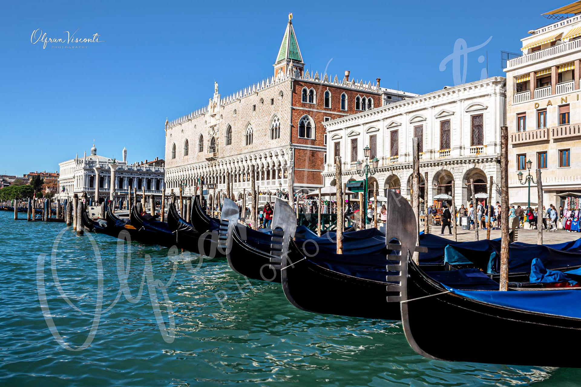 36. Gondolas and Palazzo Ducale in Venice.