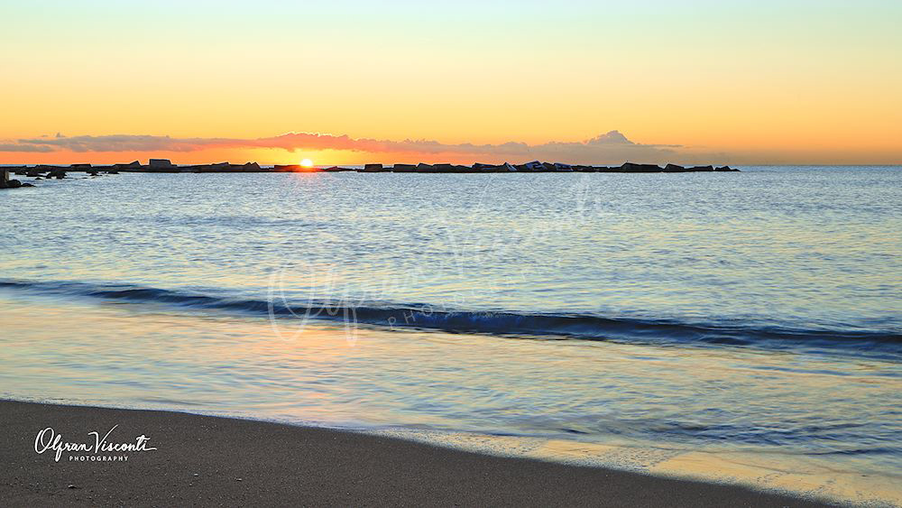 14. Beautiful sunrise at Barcelona. Spain.