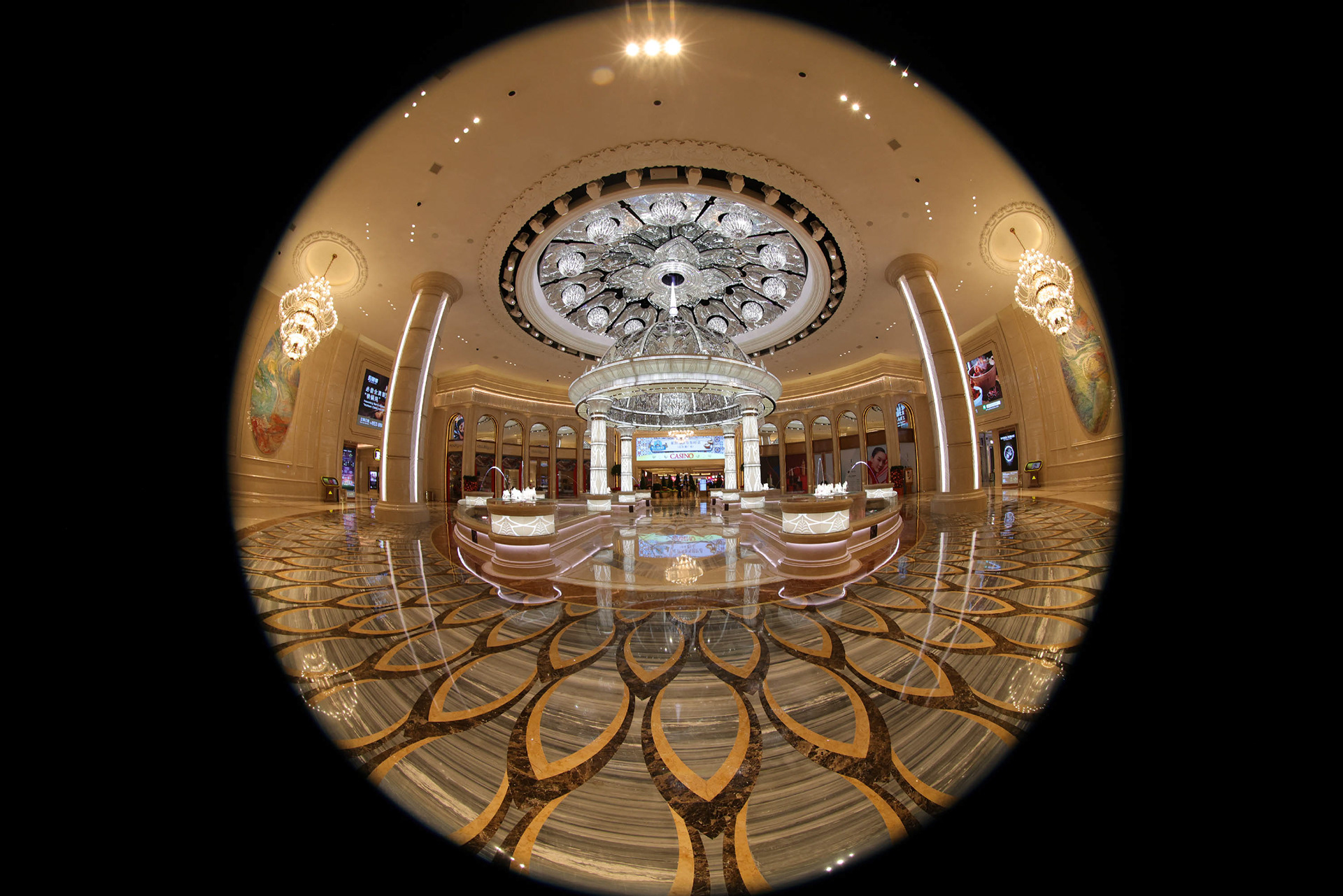 Photo by Adriano Ma of Macau