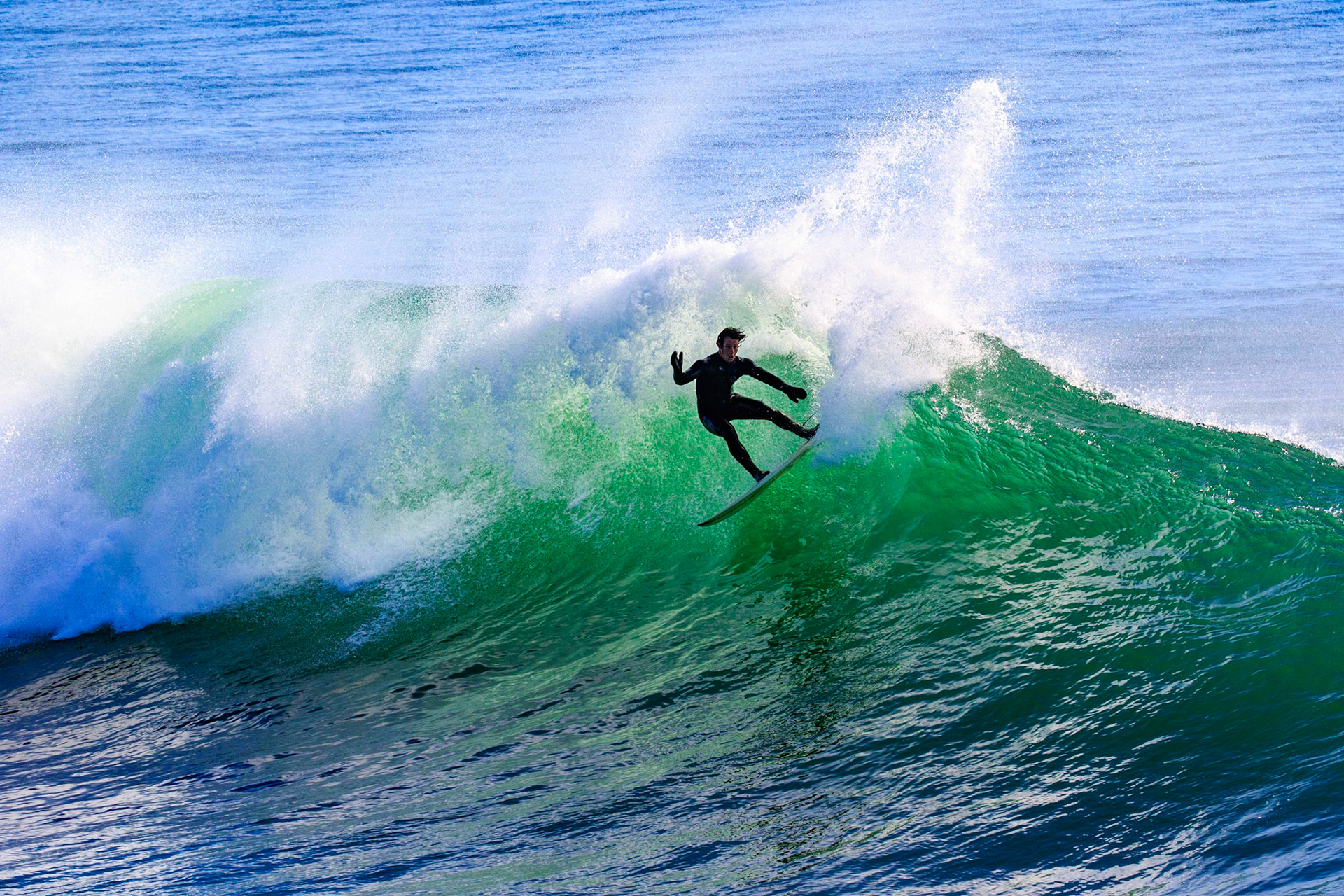Steamer lane surfing action