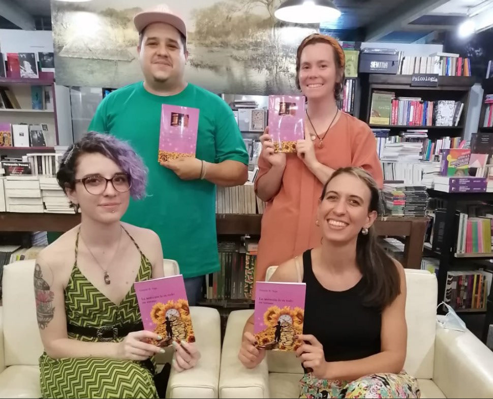 Presentación - "Del otro lado" Librería