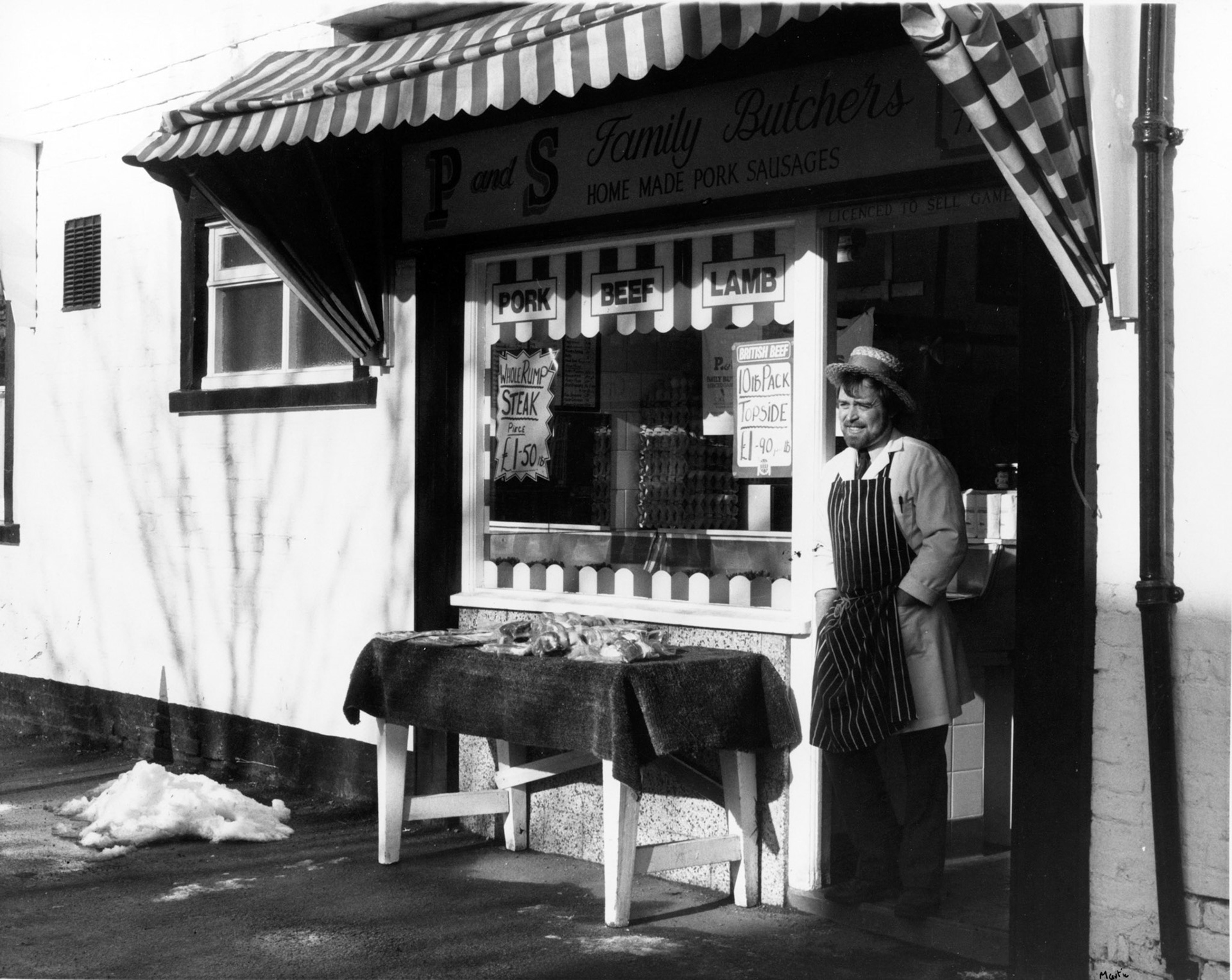 McCardles, Butchers of Chirk, Steve with his first Chirk shop 1985.