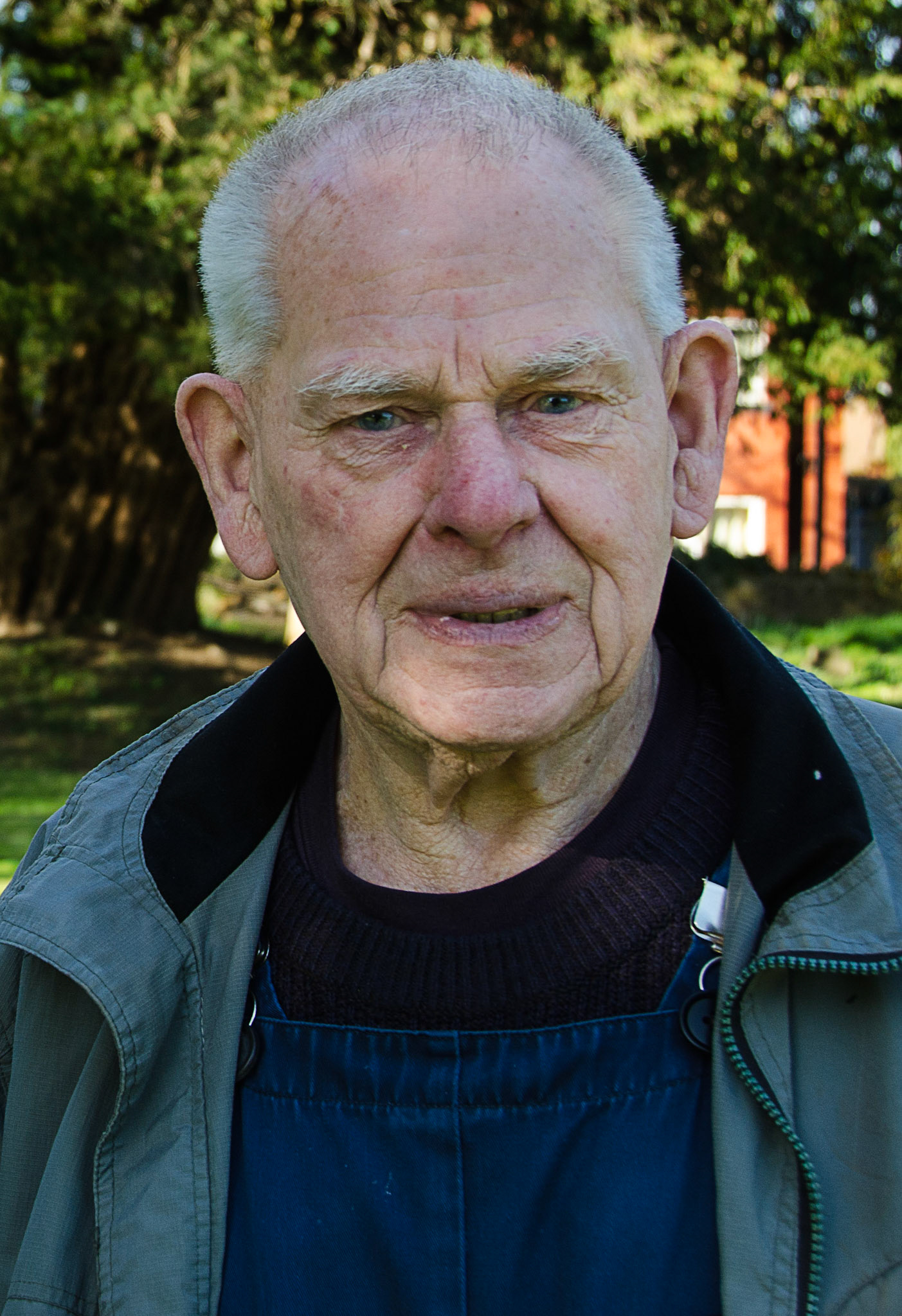 Len Hewittson, 2018 knowledgable gardener and member of the Friends of Chirk Station and St Mary's Church  gardening teams.
