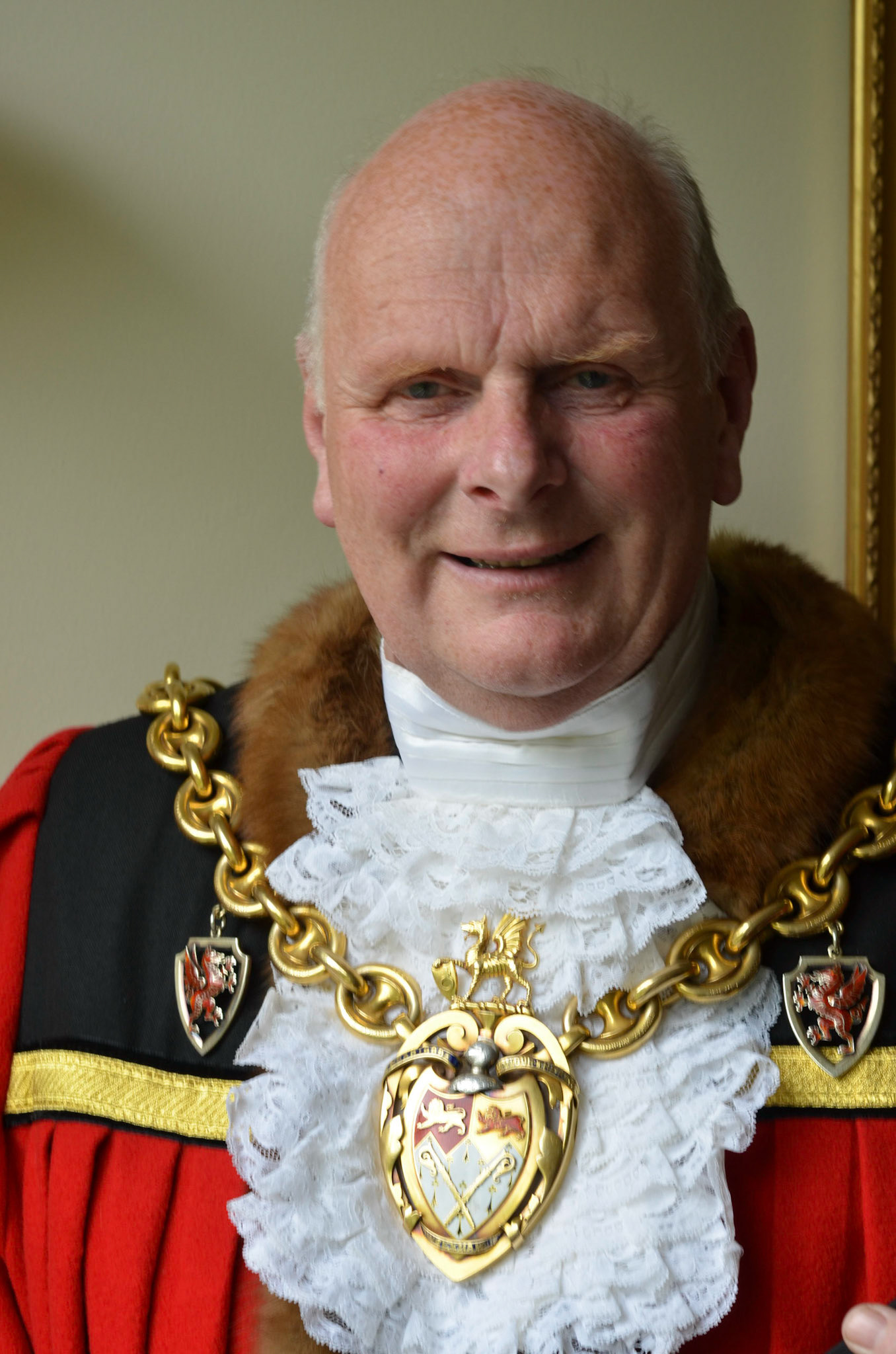 Ian Roberts as Mayor of Wrexham Borough Council 2013
