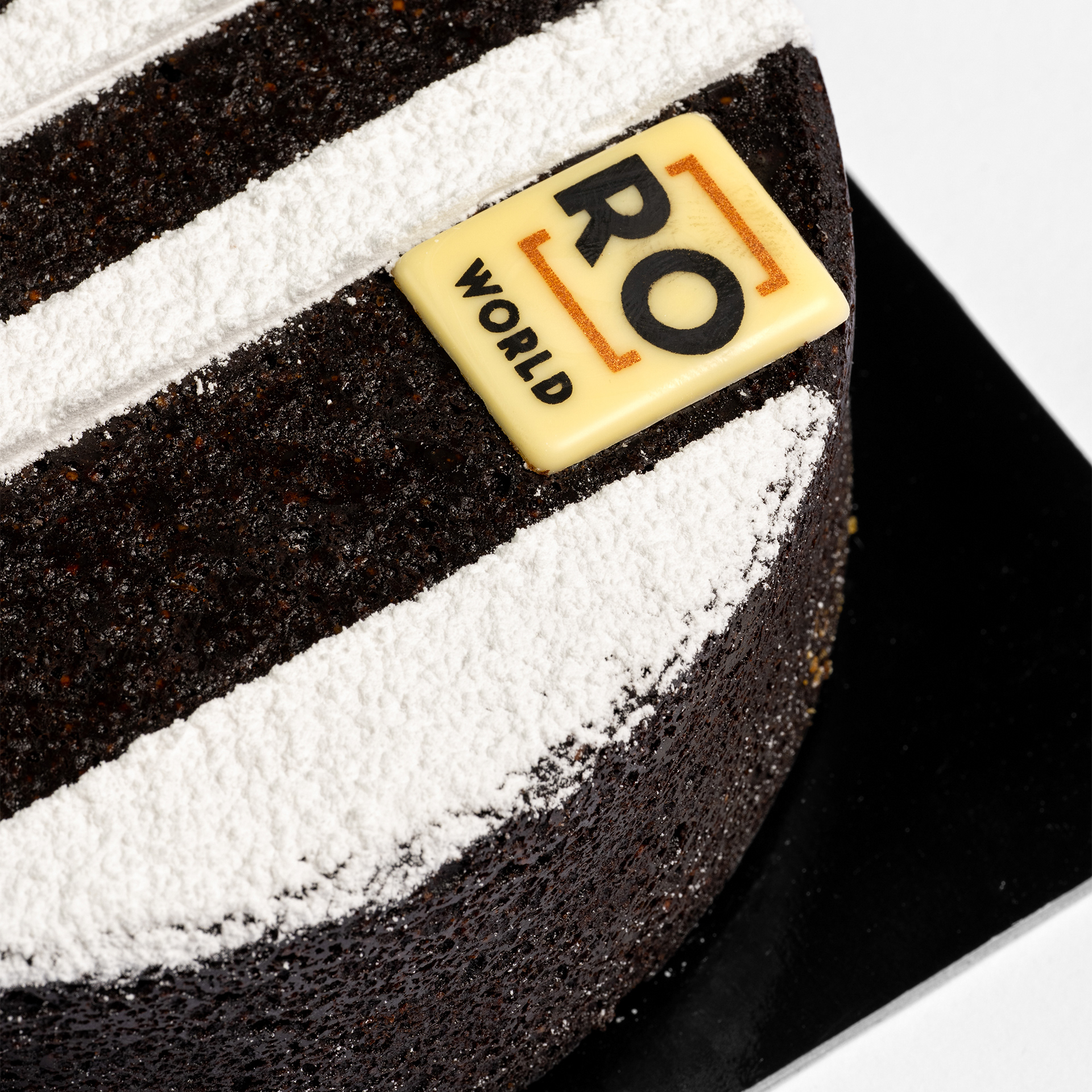 RO WORLD Patisserie