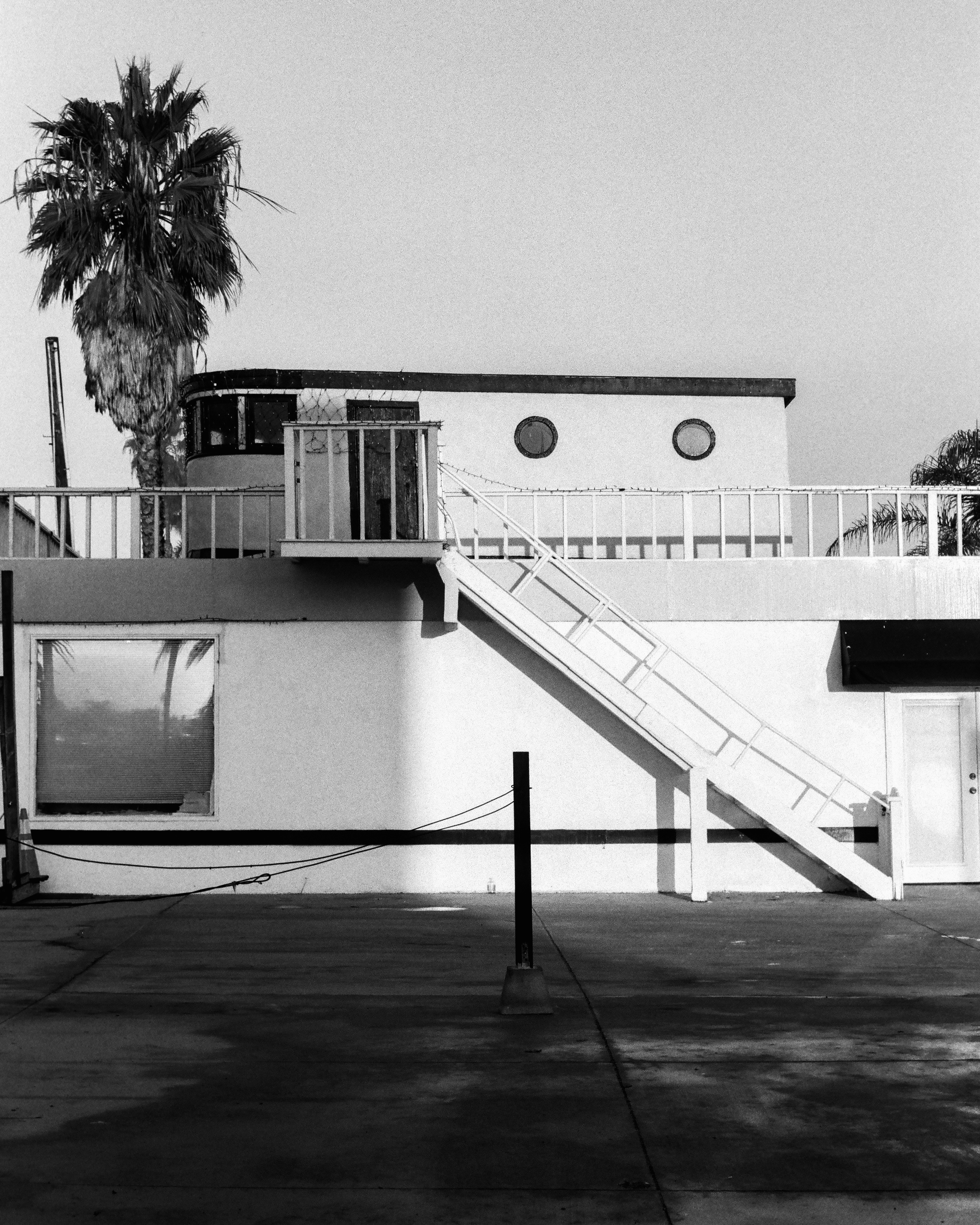 Huntington Beach, California | Nikon FM | Lomo Earl Grey