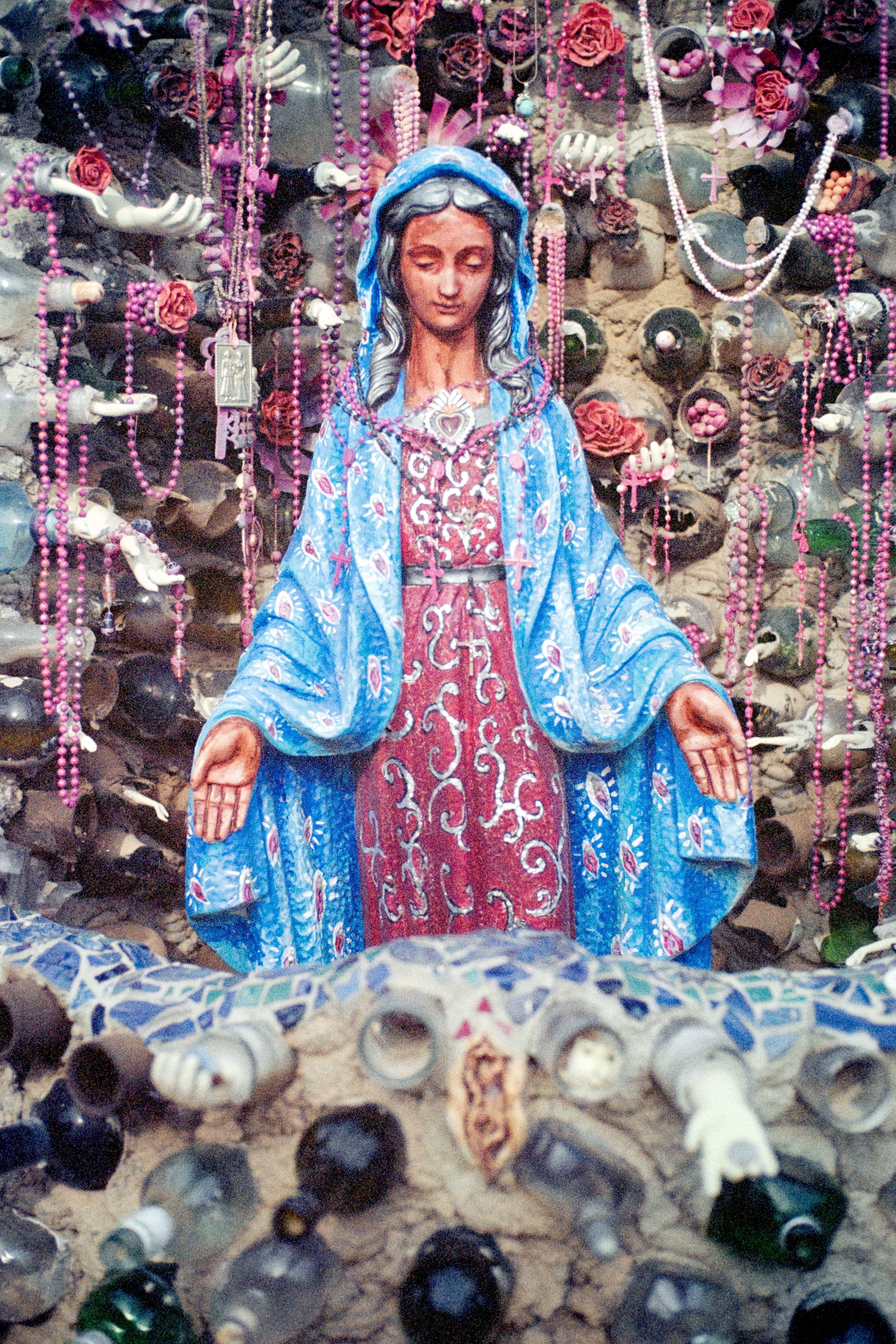 East Jesus - Nikon F4 | 50mm | Expired Kodak GC 400
