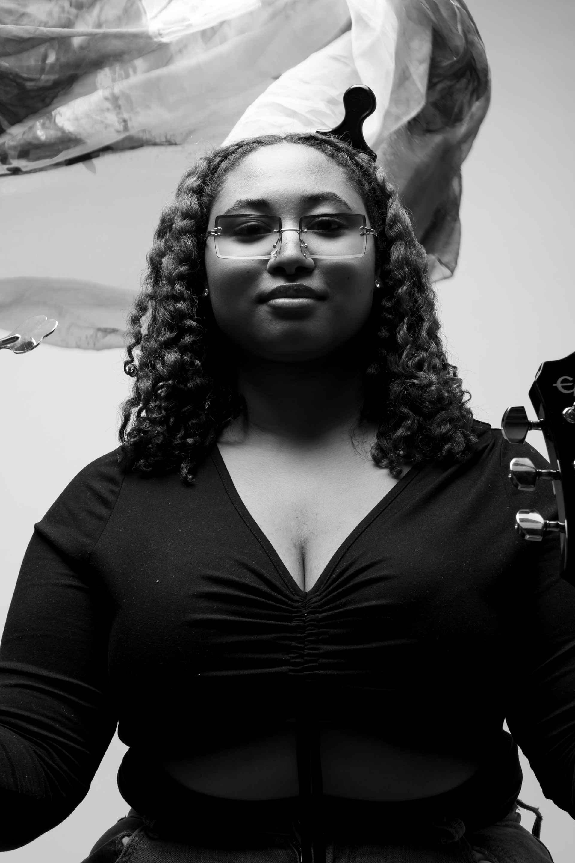Vocalist, Adina