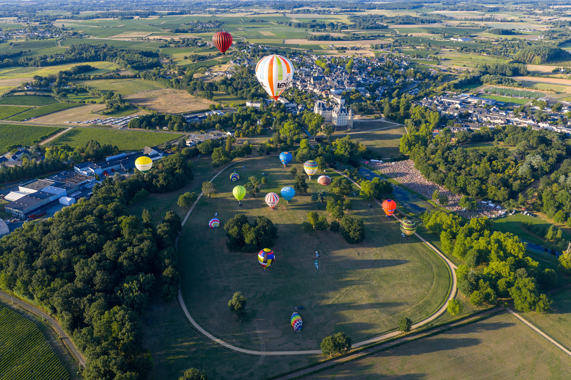 Hot air balloon at Brissac Castle