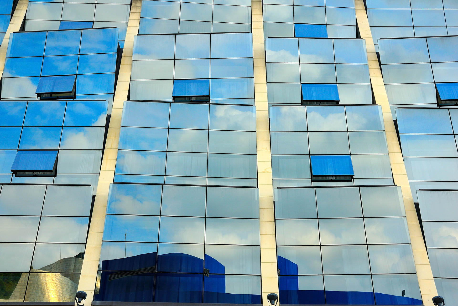 Multi Reflection - Bilbao