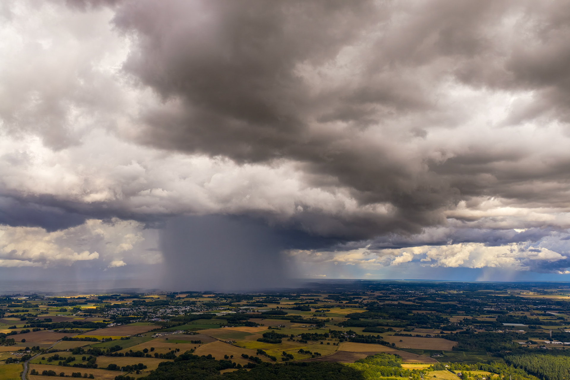 Thunderstorm over Anjou