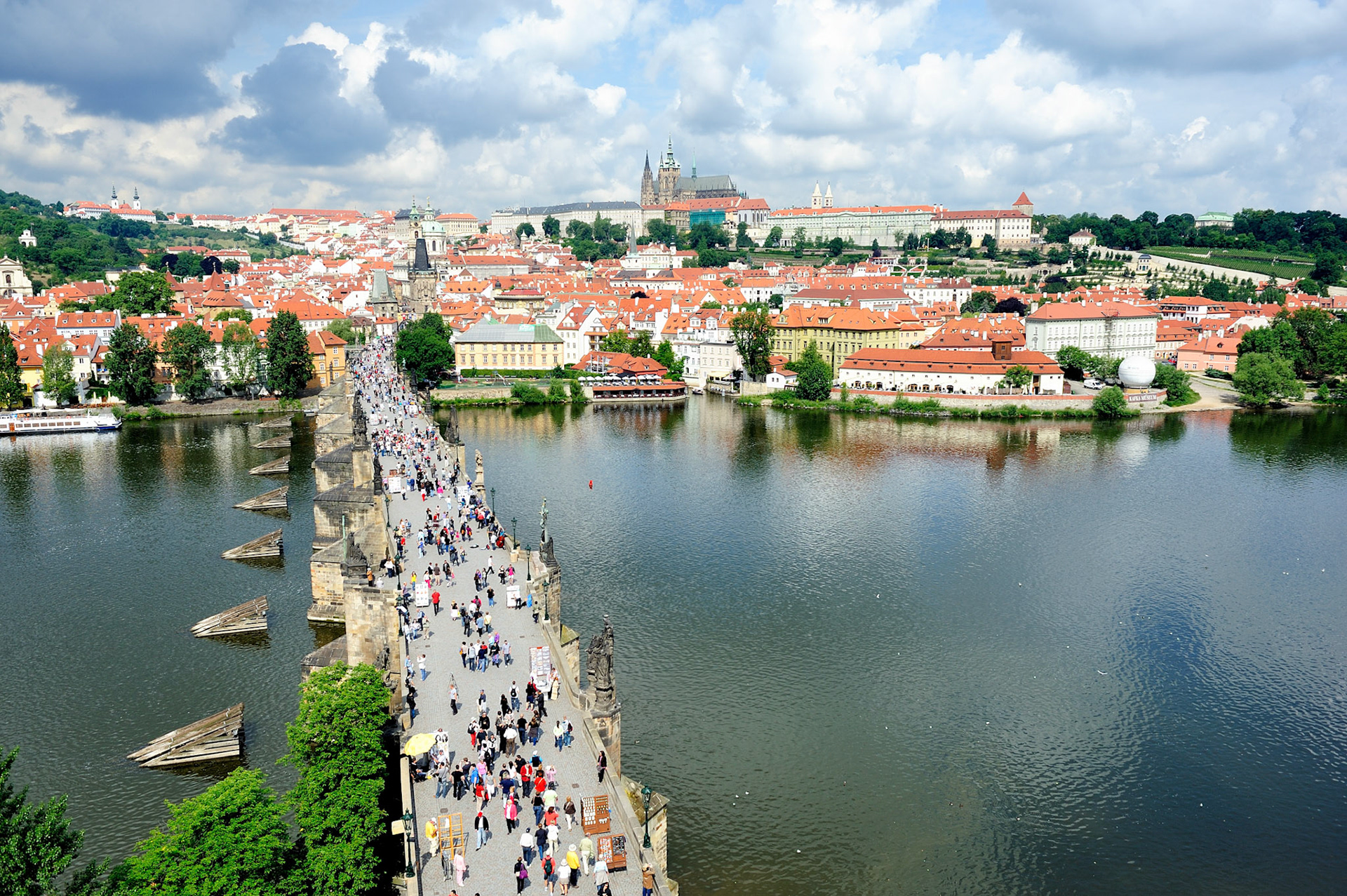 Charles Bridge - Praha