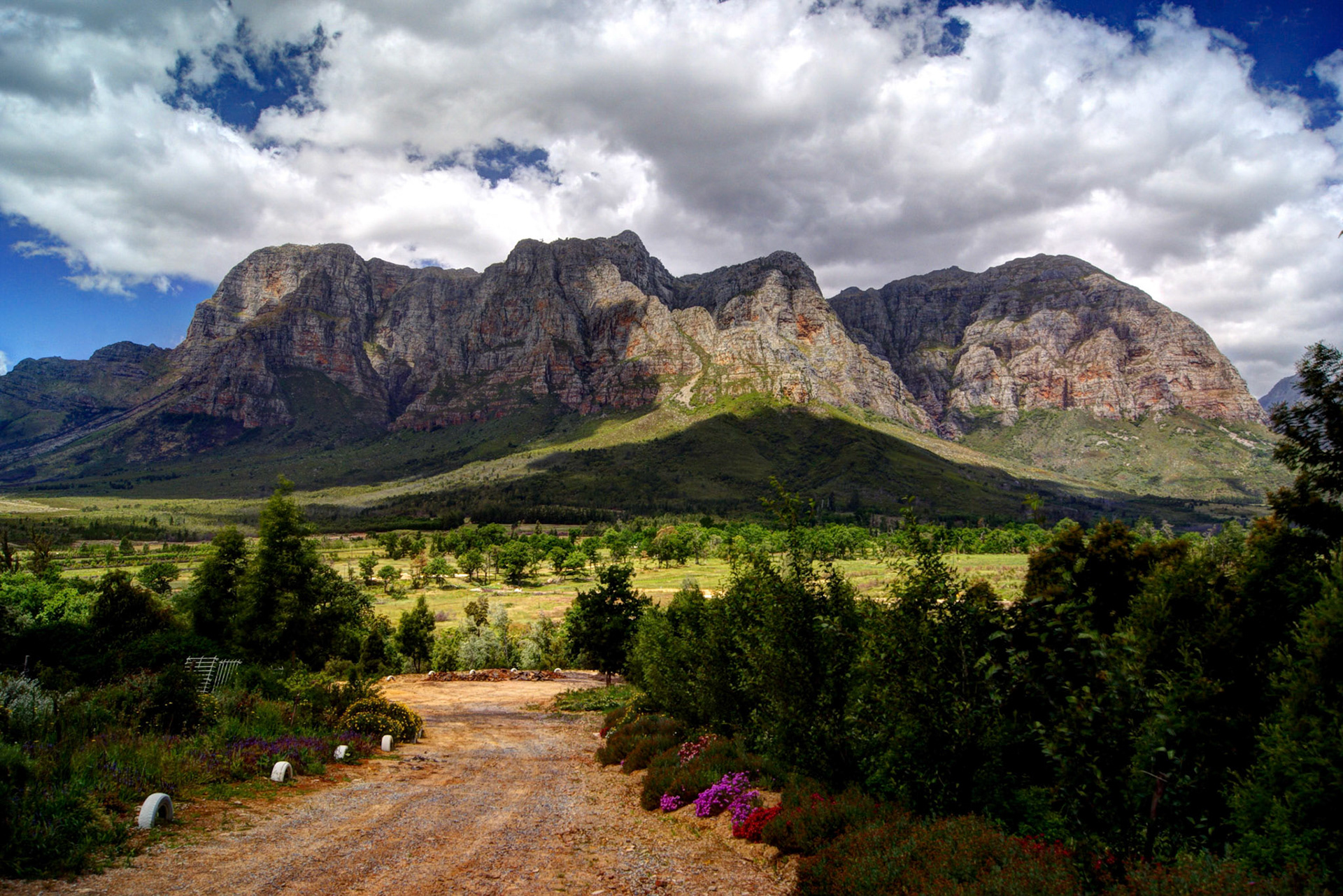 Mountains near Franschoek, South Africa (SA003)