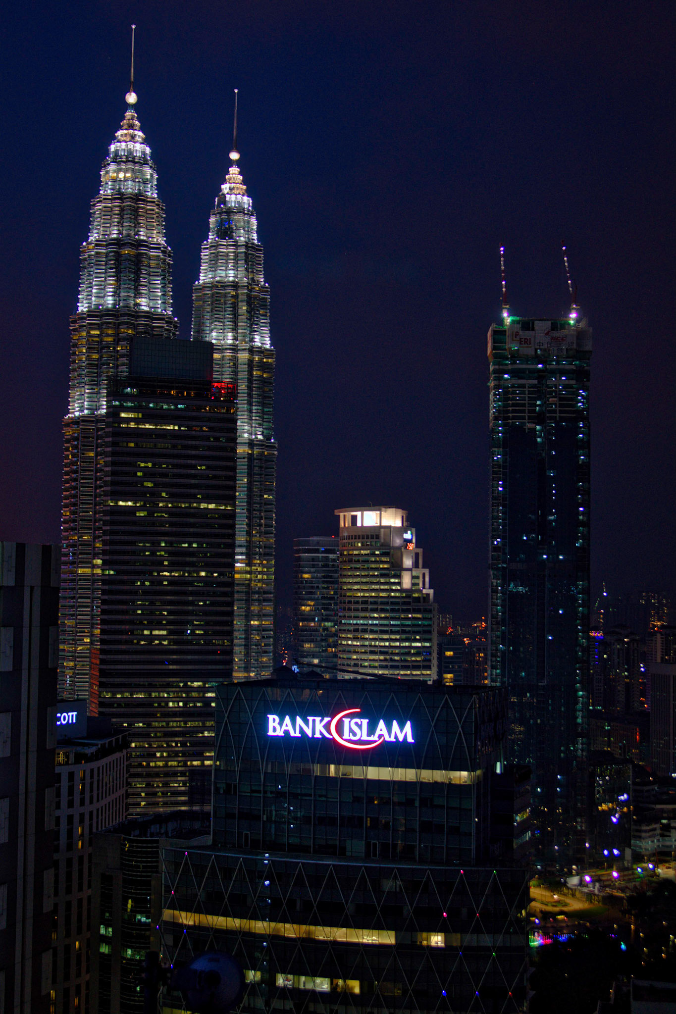 Petronas Towers, Kuala Lumpur, Malaysia (RW035)