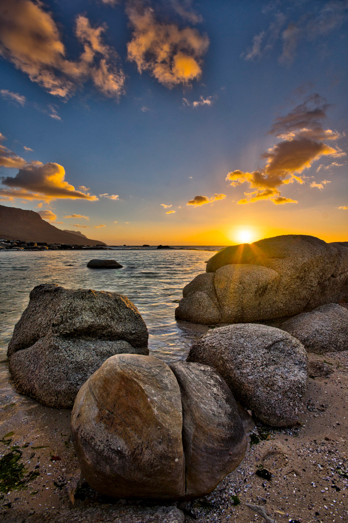 Sunset at Camps Bay, Cape Town, South Africa (SA044)