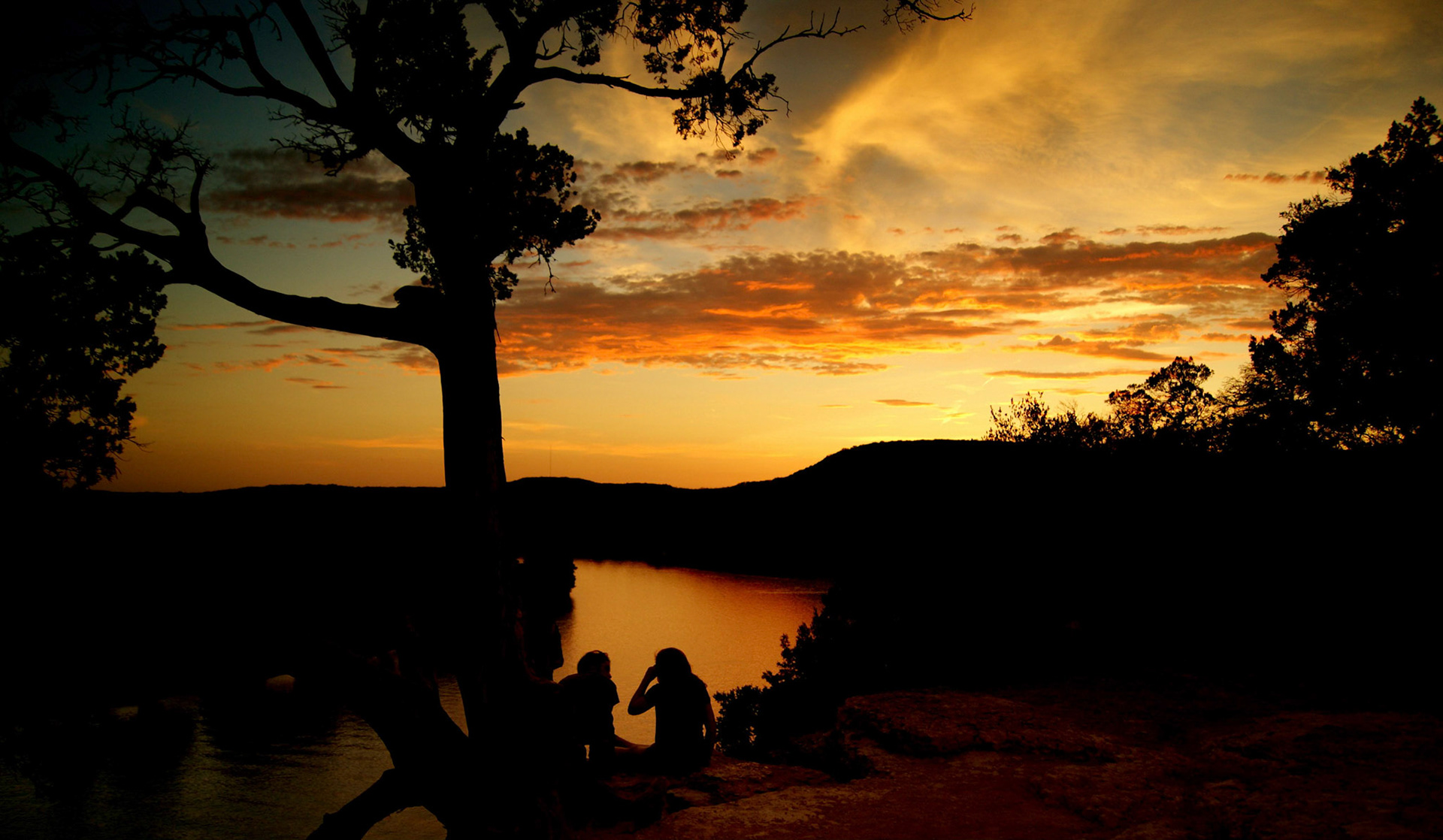 Town Lake at Sunset, from the Hillside at 360 Bridge, Austin TX (RW001)
