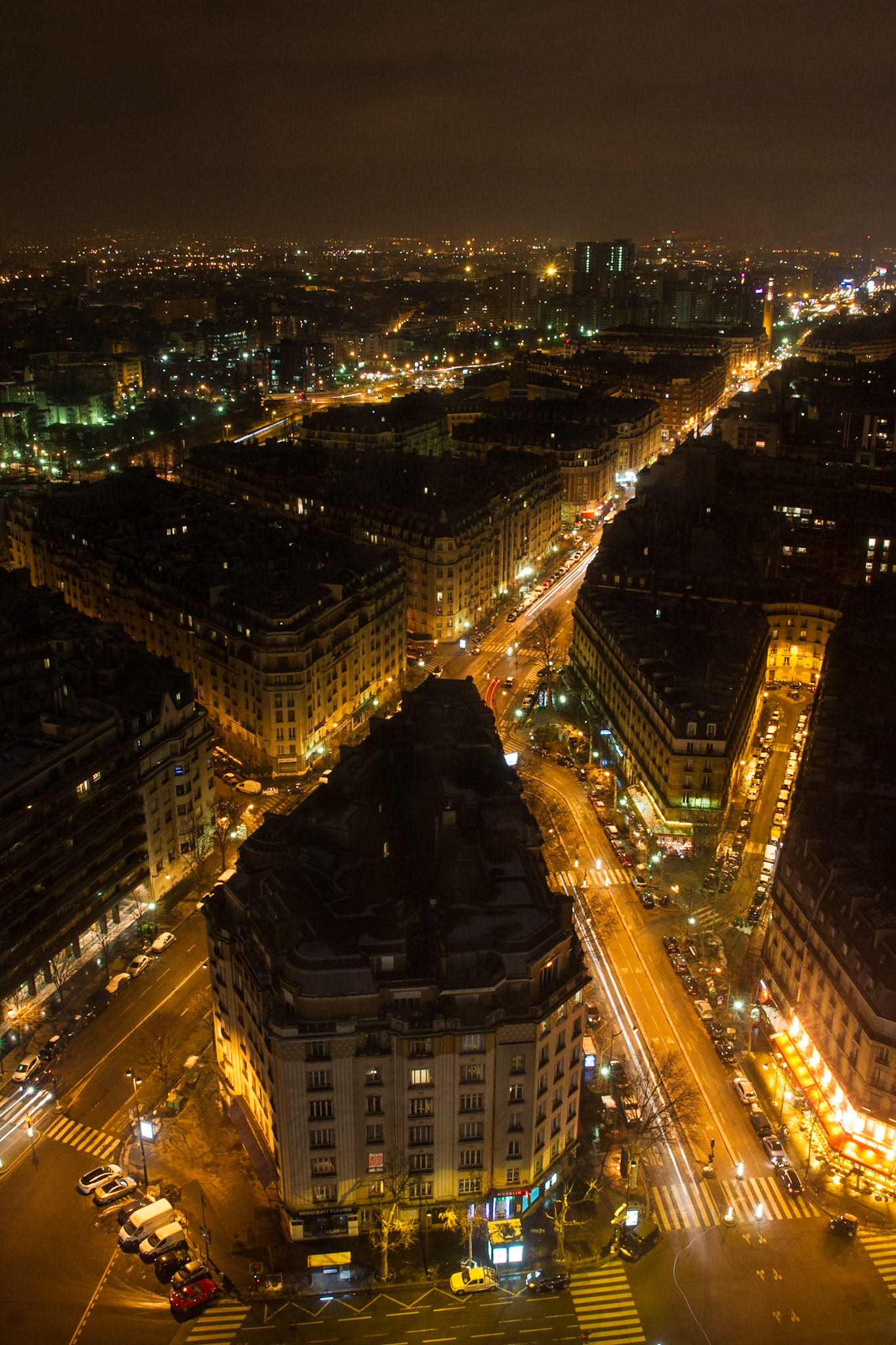 Paris by Night (EU007)