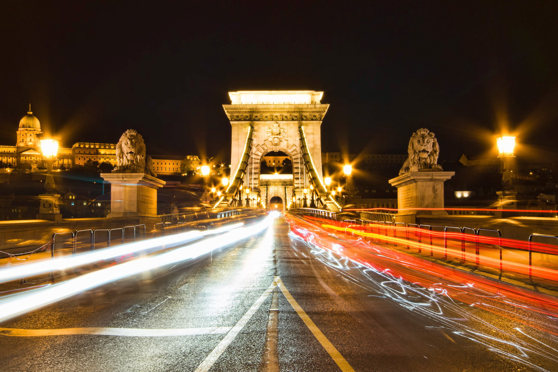 Light Trails on Szechenyi Chain Bridge, Budapest, Hungary (EU015)