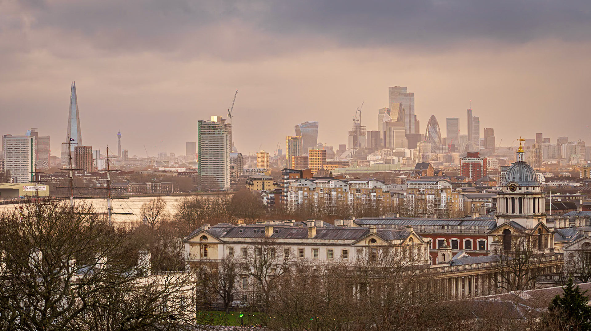 London Skyline from Greenwich Park, London, UK (UK079)