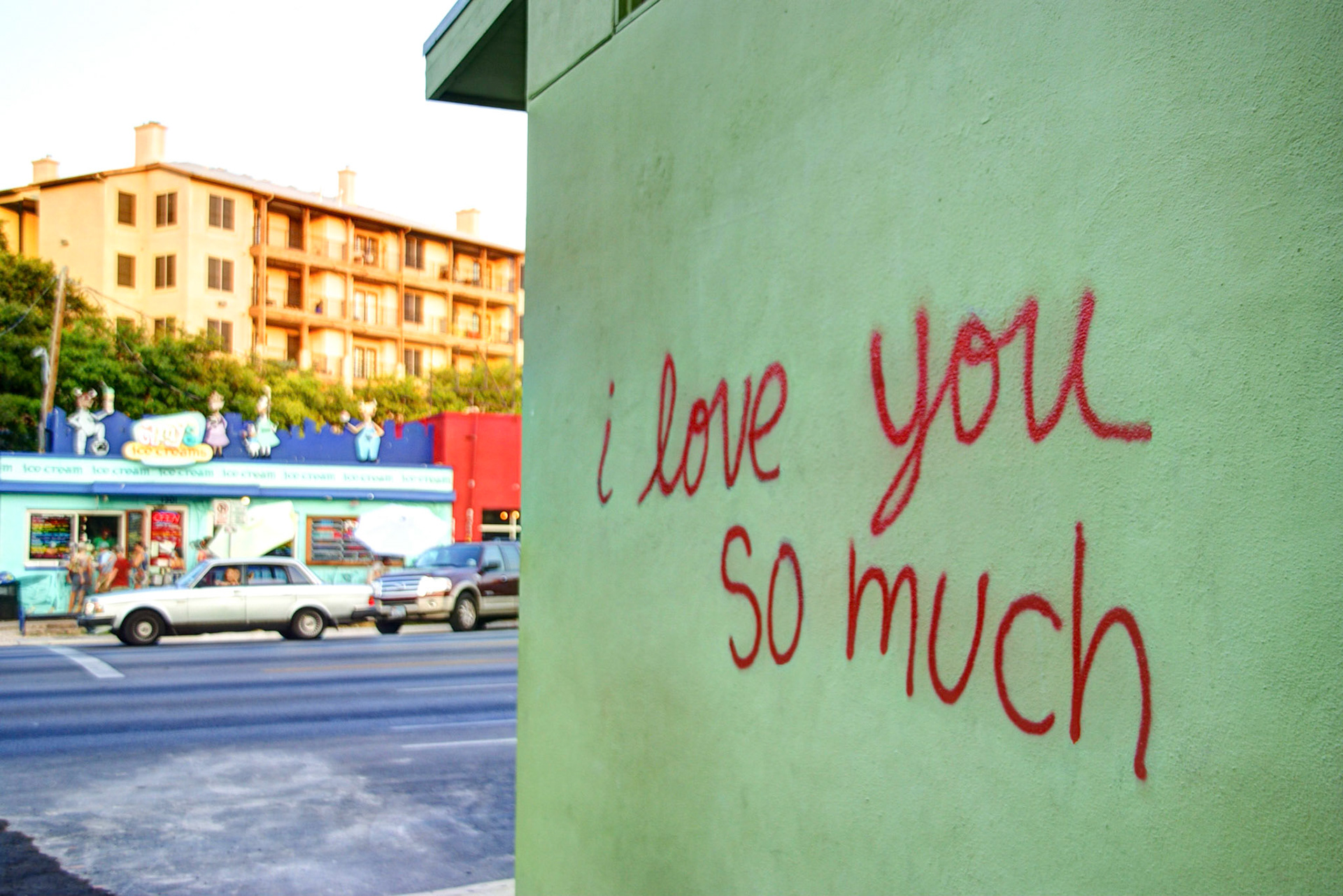 Graffiti in Austin, Texas (RW006)