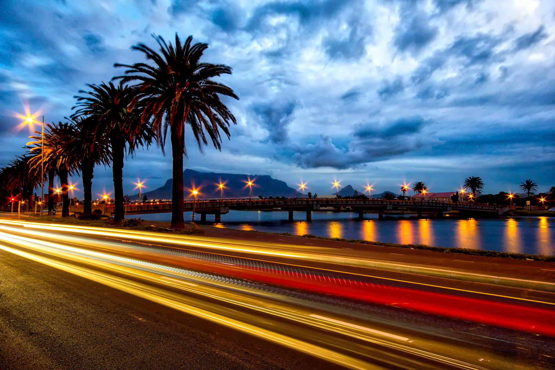 Light Trails at Woodbridge Island, Cape Town, South Africa (SA029)