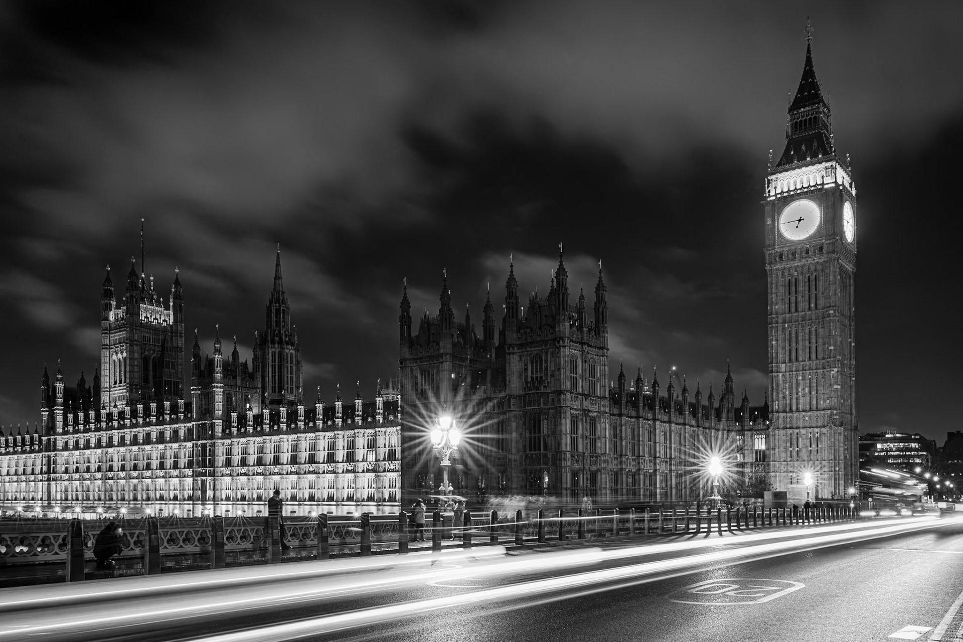 Houses of Parliament by Night, London, UK (UK069)
