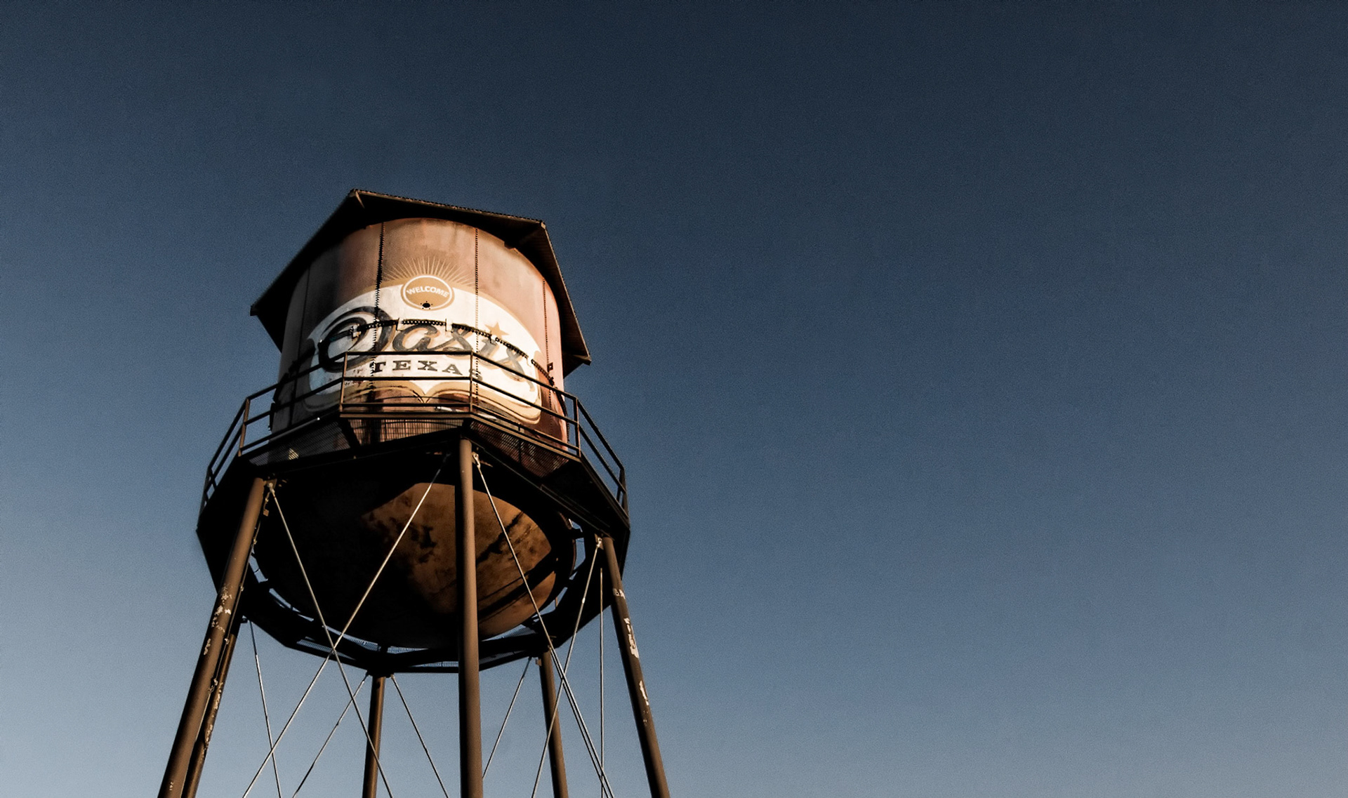 Old Water Tower at Lake Travis, Texas (RW010)