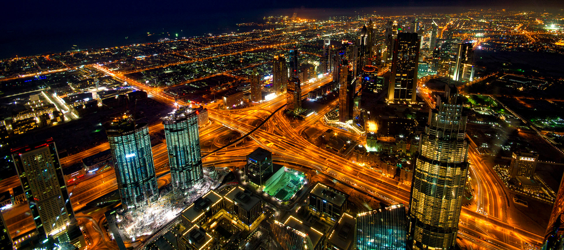 Dubai by Night from the Burj Khalifa (RW020)
