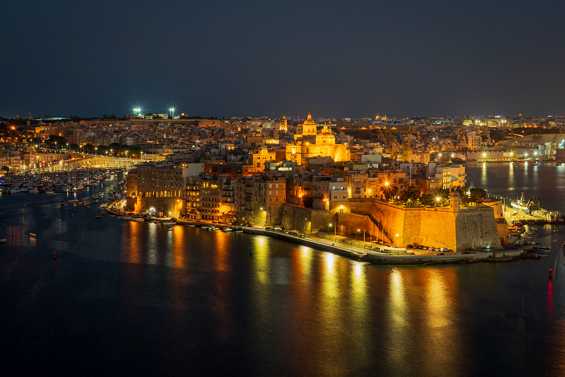 Senglea at Night from the Upper Barrakka Gardens in Valletta, Malta (EU080)