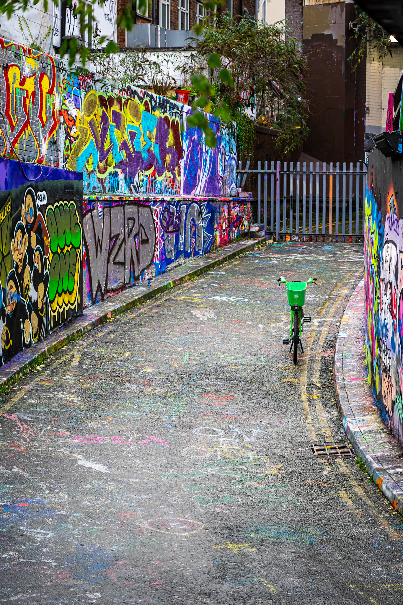 Grafitti in a Side Road near Waterloo, London, UK (UK053)