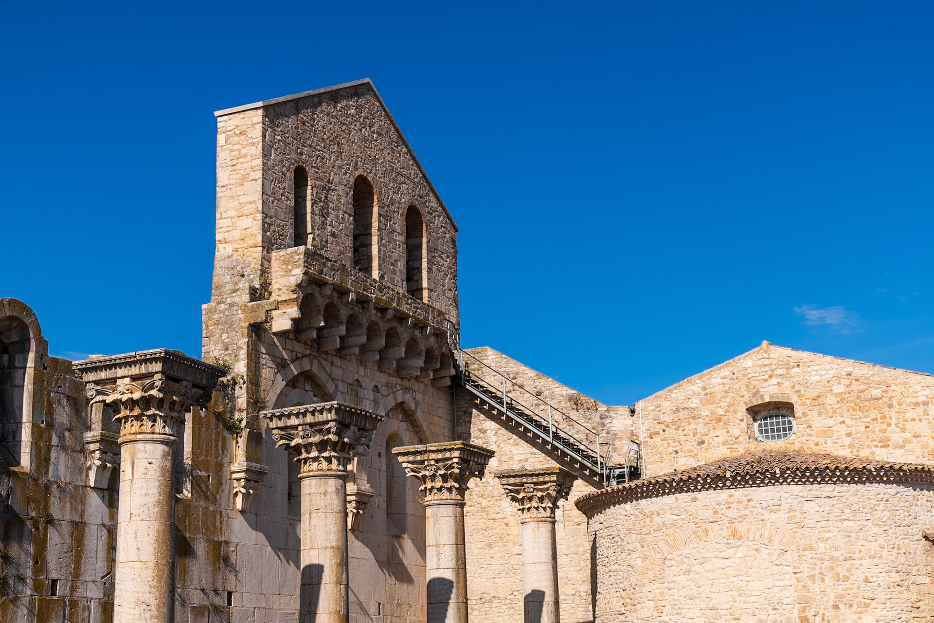 Half buit church in Venosa