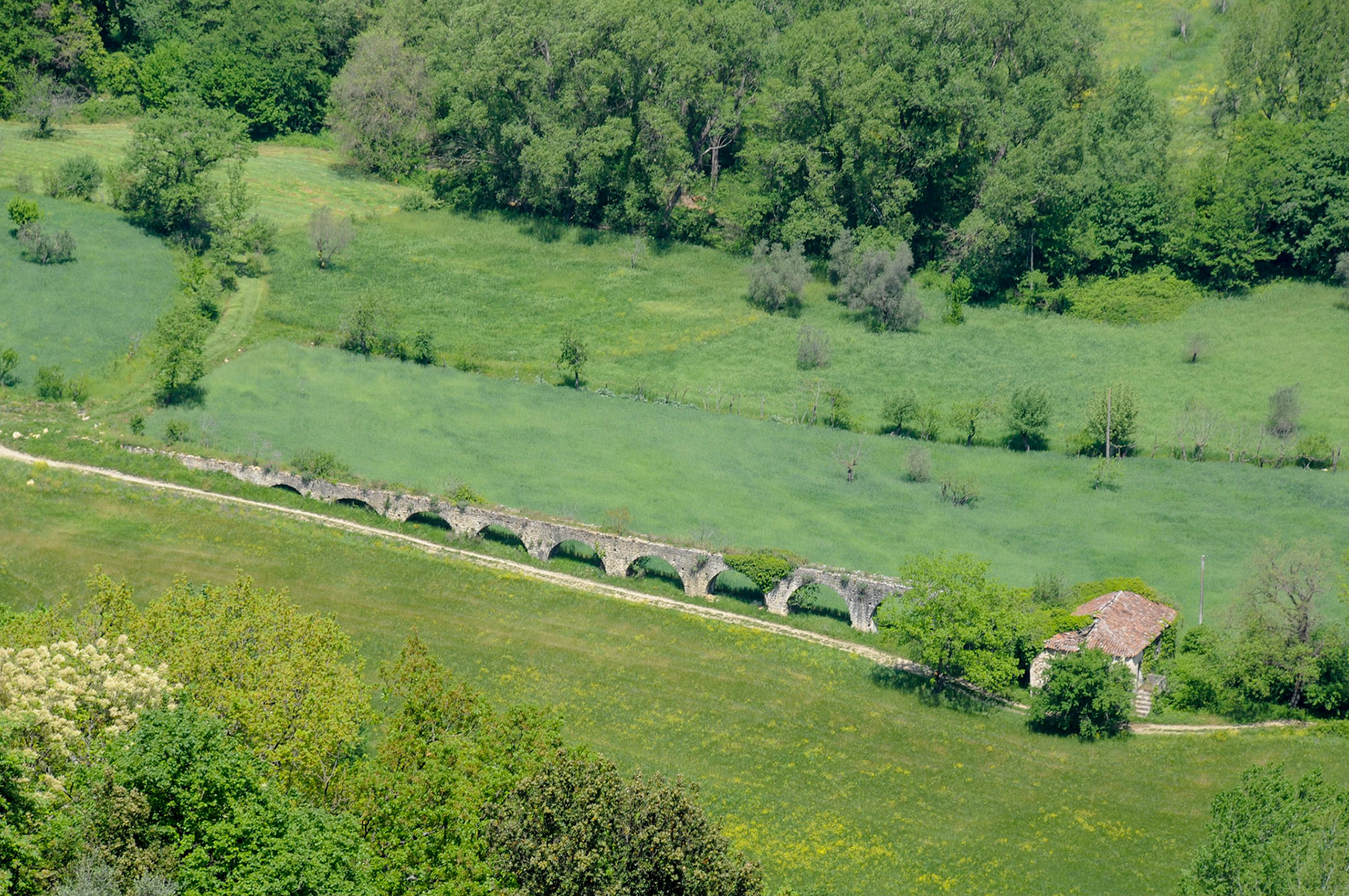Roman Aquaduct, Oliveto Citra, Italy