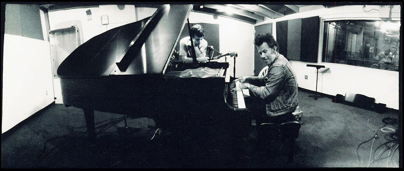 Tom Waits and Chris Douridas - AOL Music