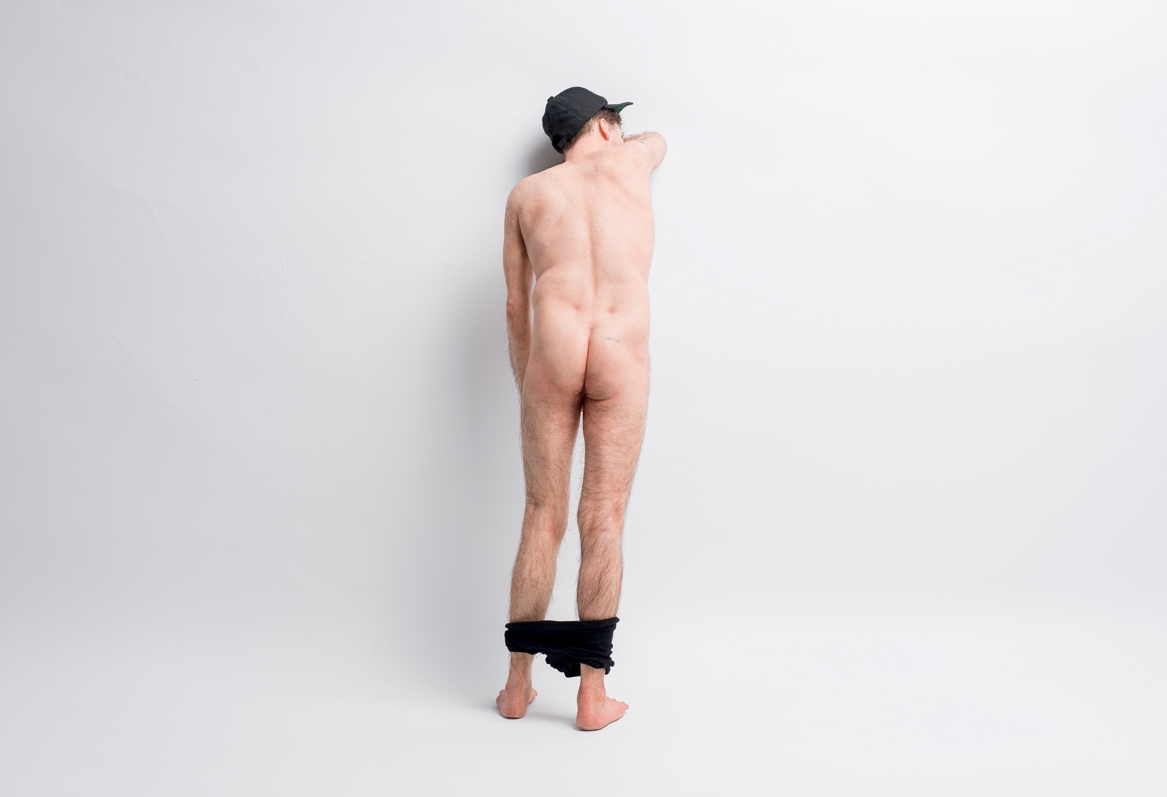 COMME DES FUCKDOWN  |  2017  |  SILICONE | HEIGHT 61cm 