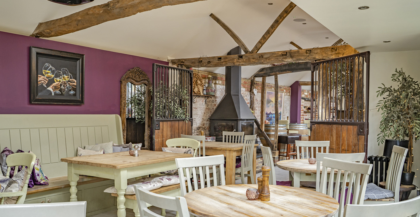 Dukes Wine Bar