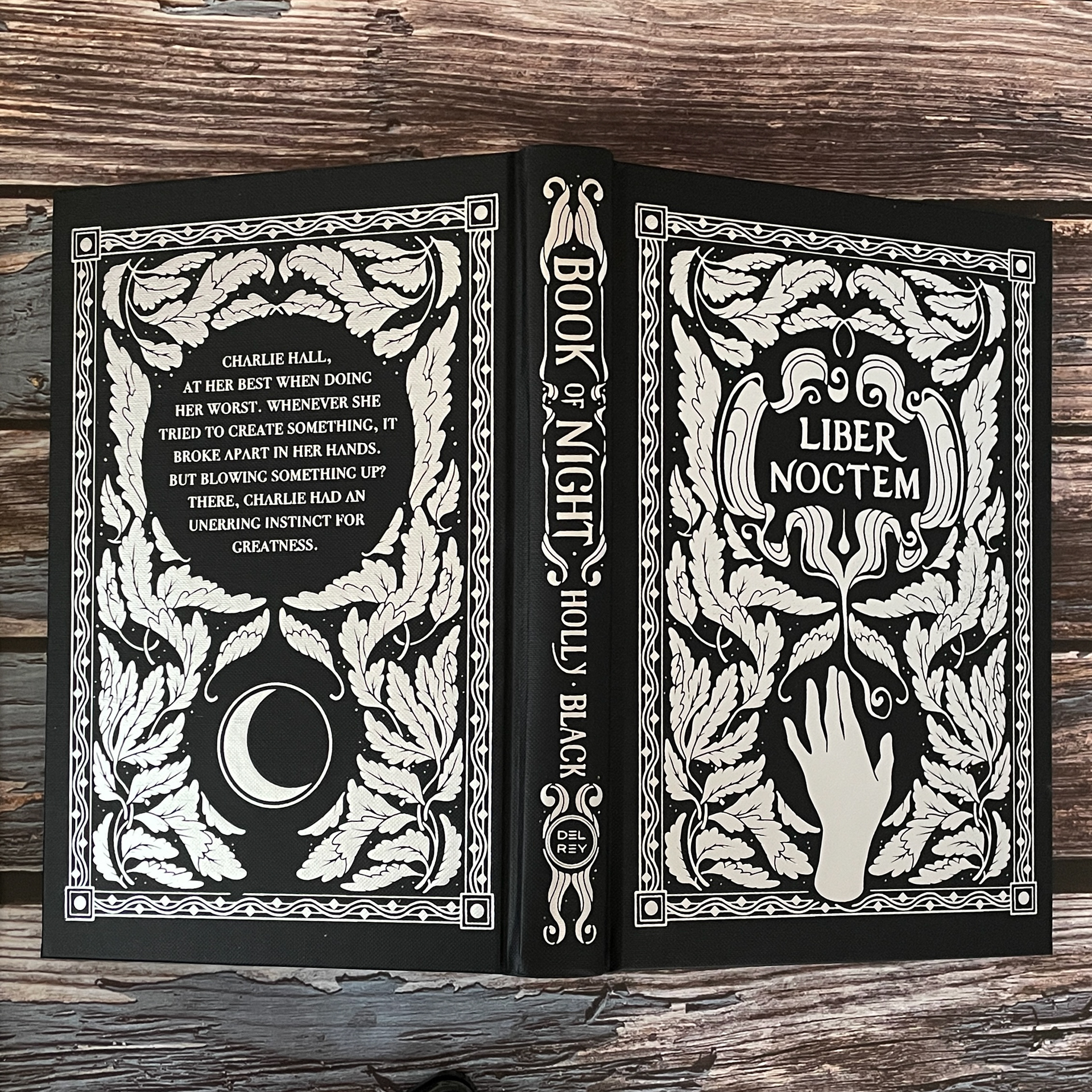 Book of Night foiling design for Illumicrate May 2022