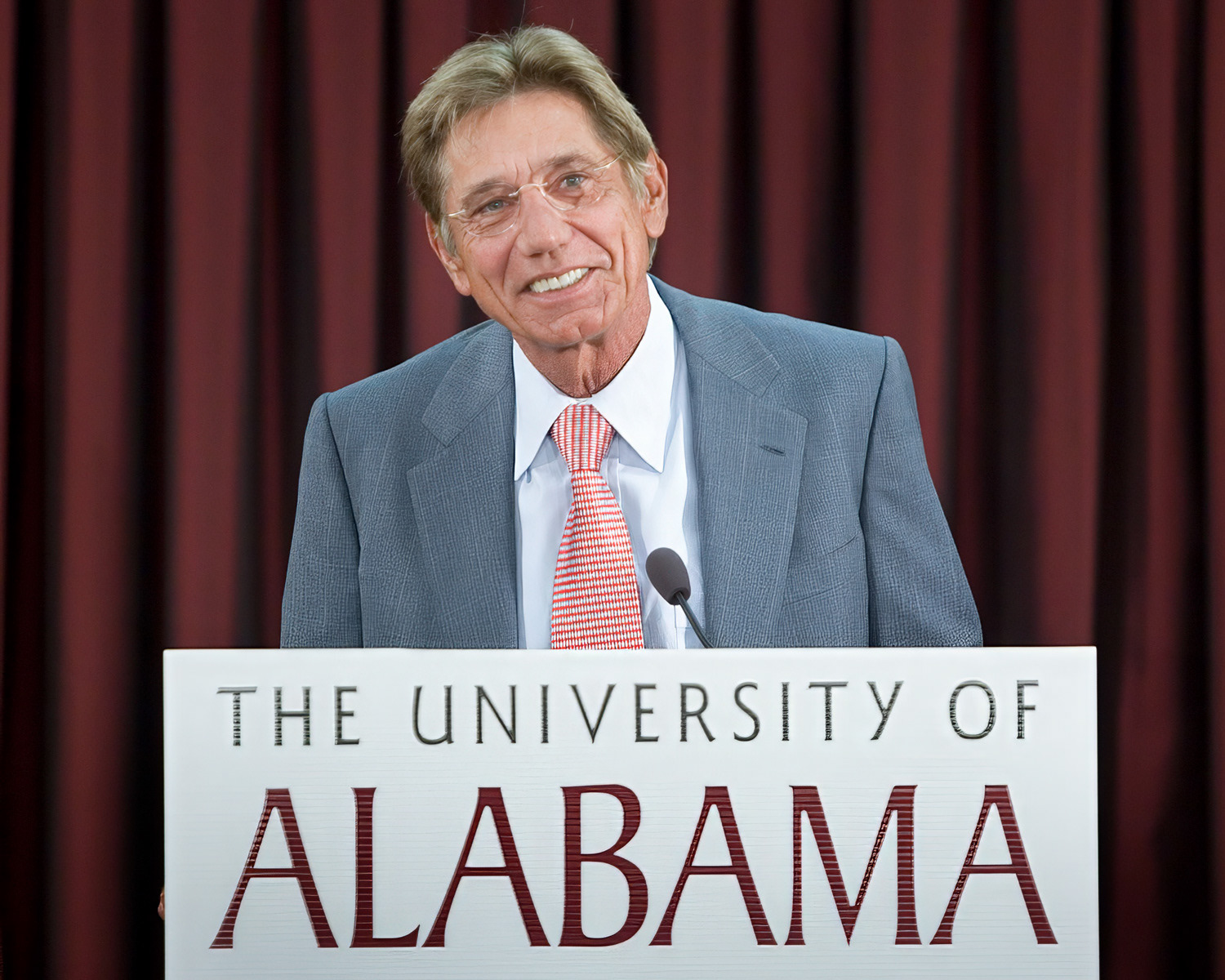 Joe Namath talks about graduating
